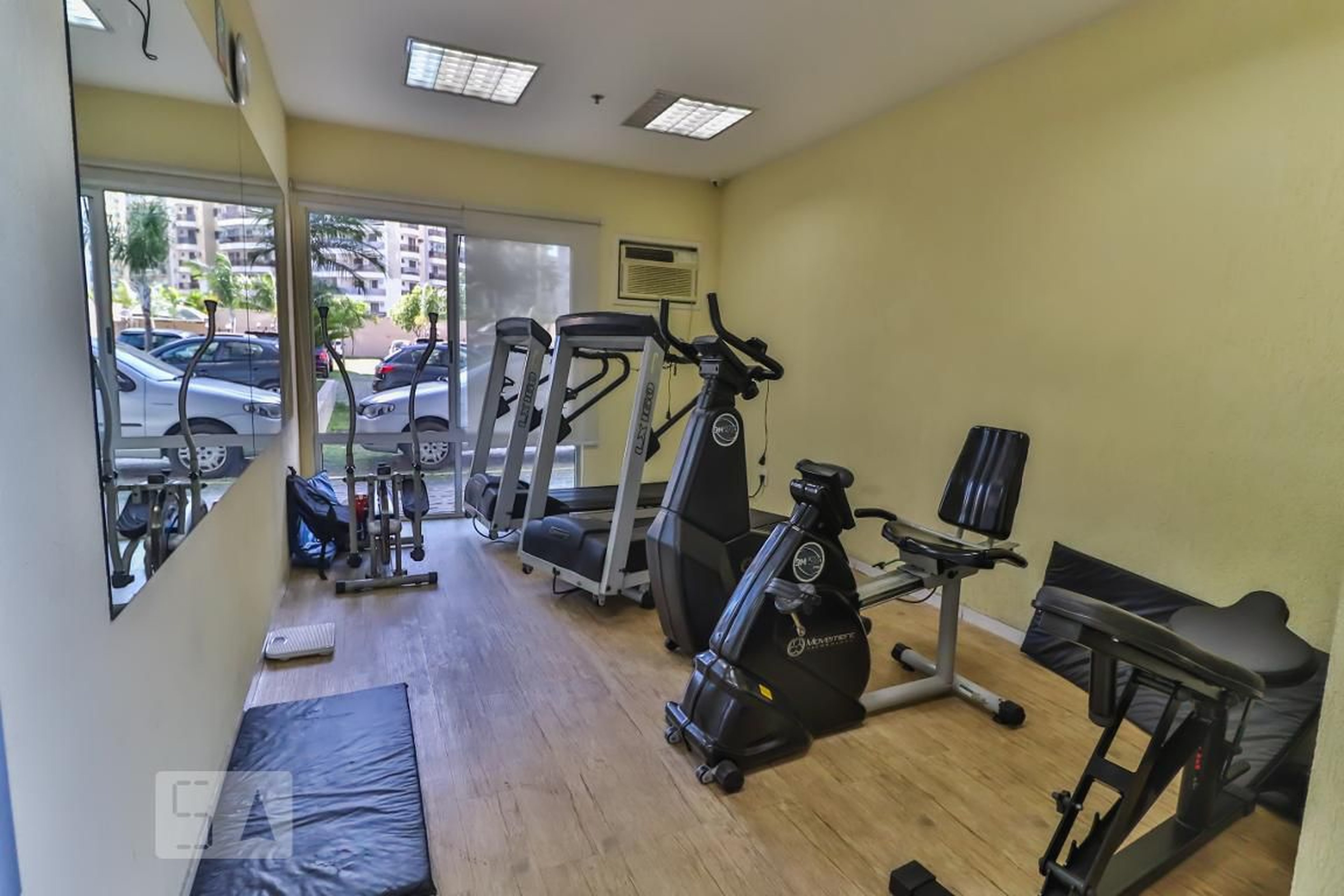 Sala de Ginástica - Barra Fun