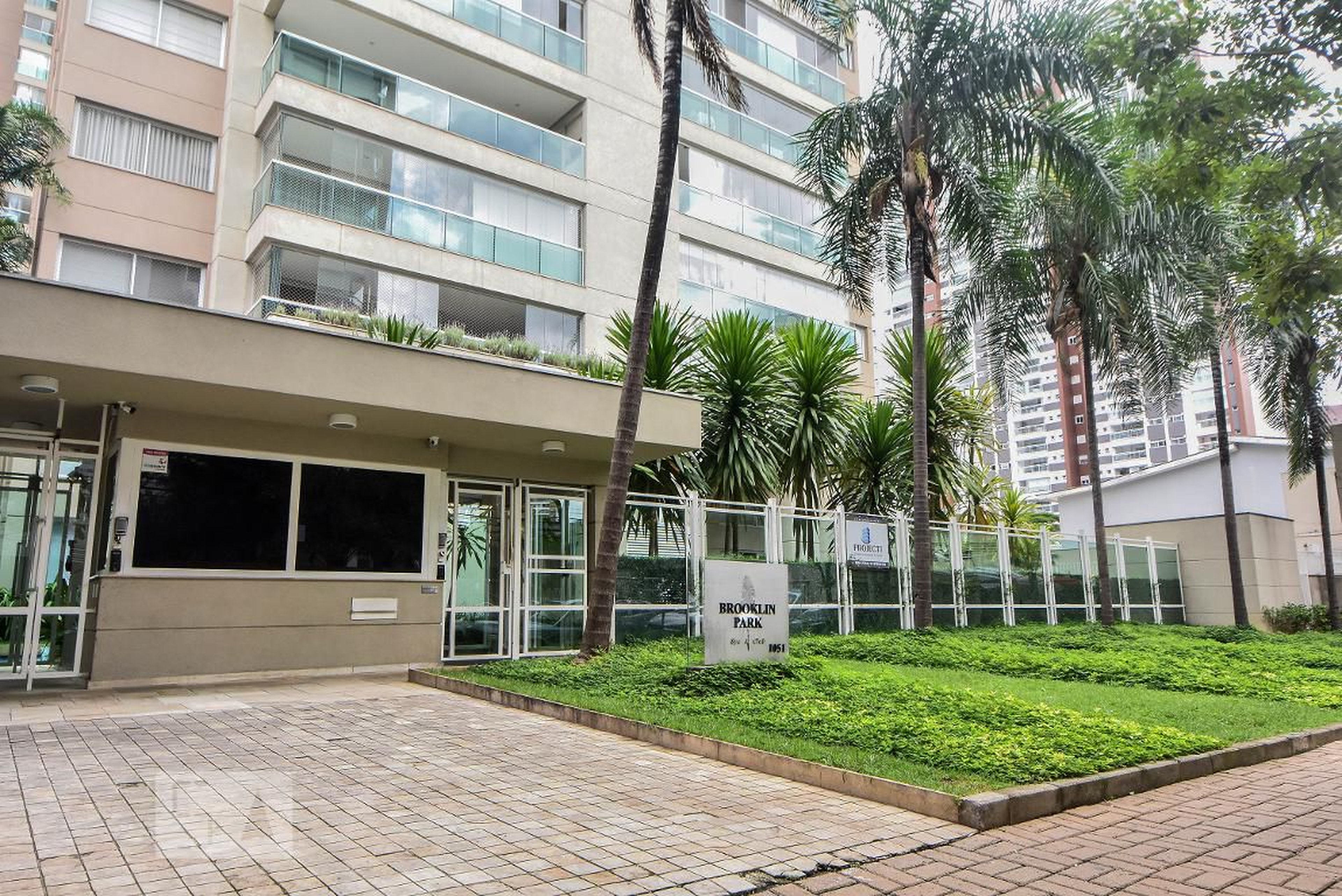 Entrada Social - Brooklin Park