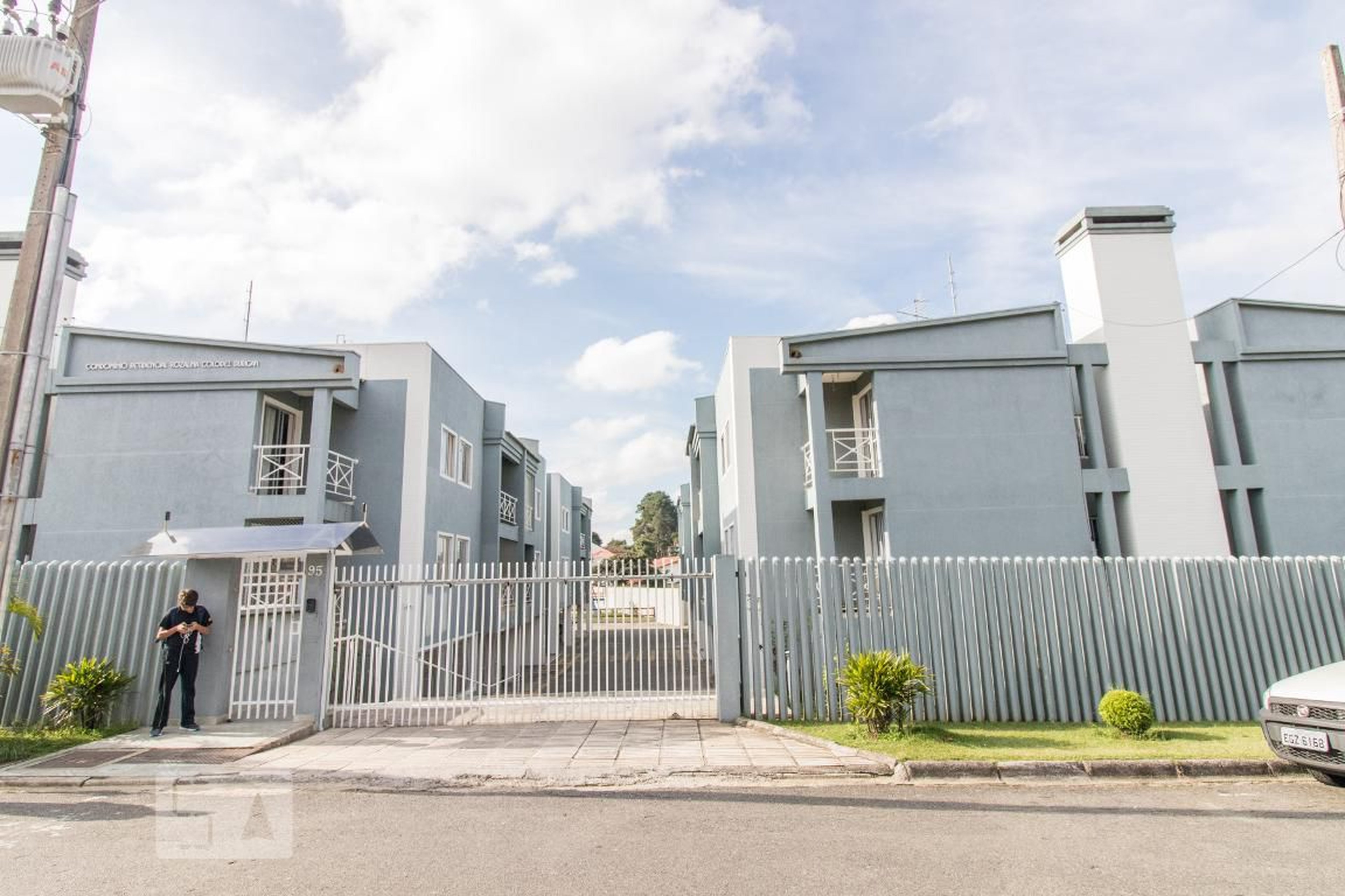 Fachada do condomínio Residencial Rosalina Colodel Durigan