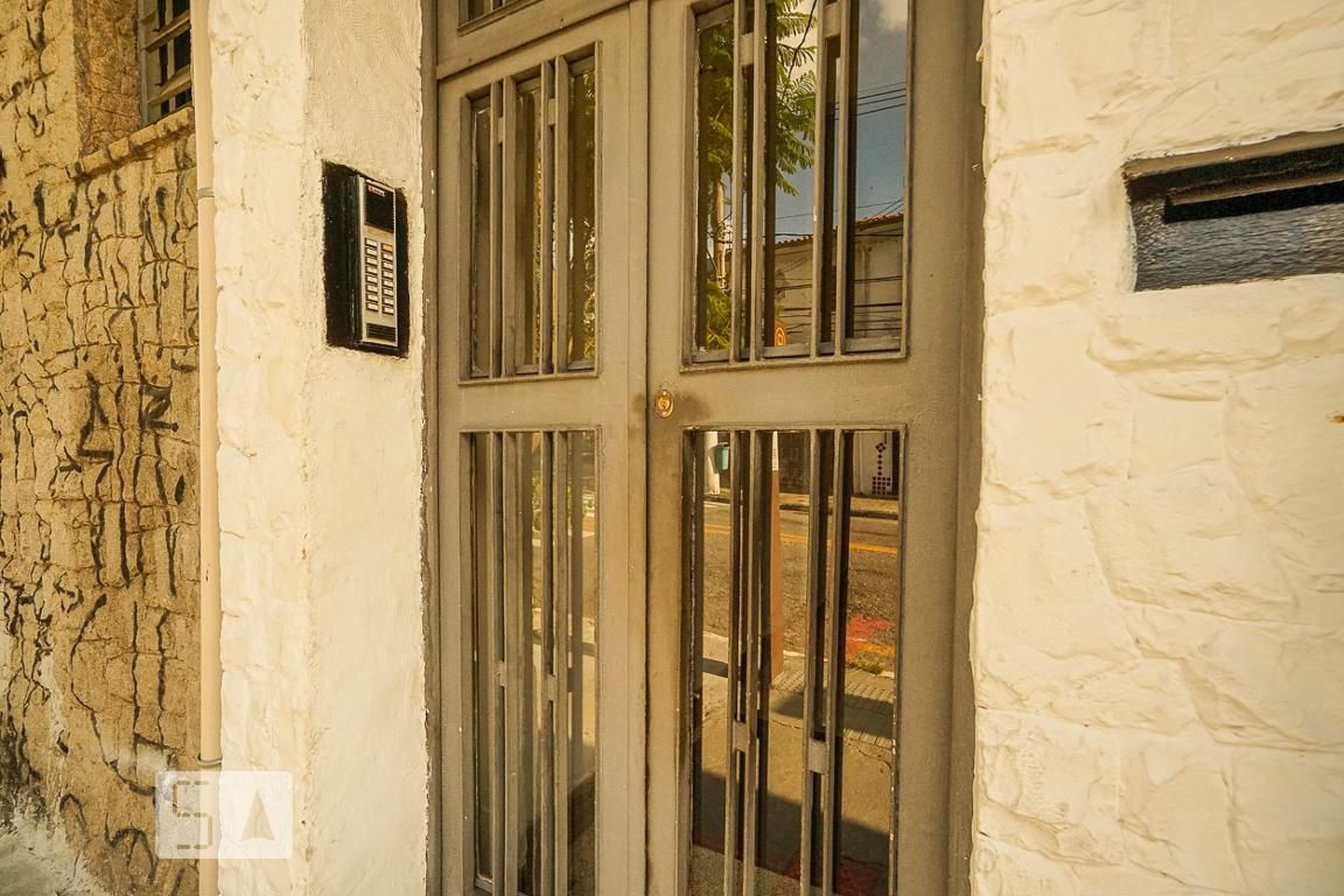 Entrada - Edifício Neda Mansur