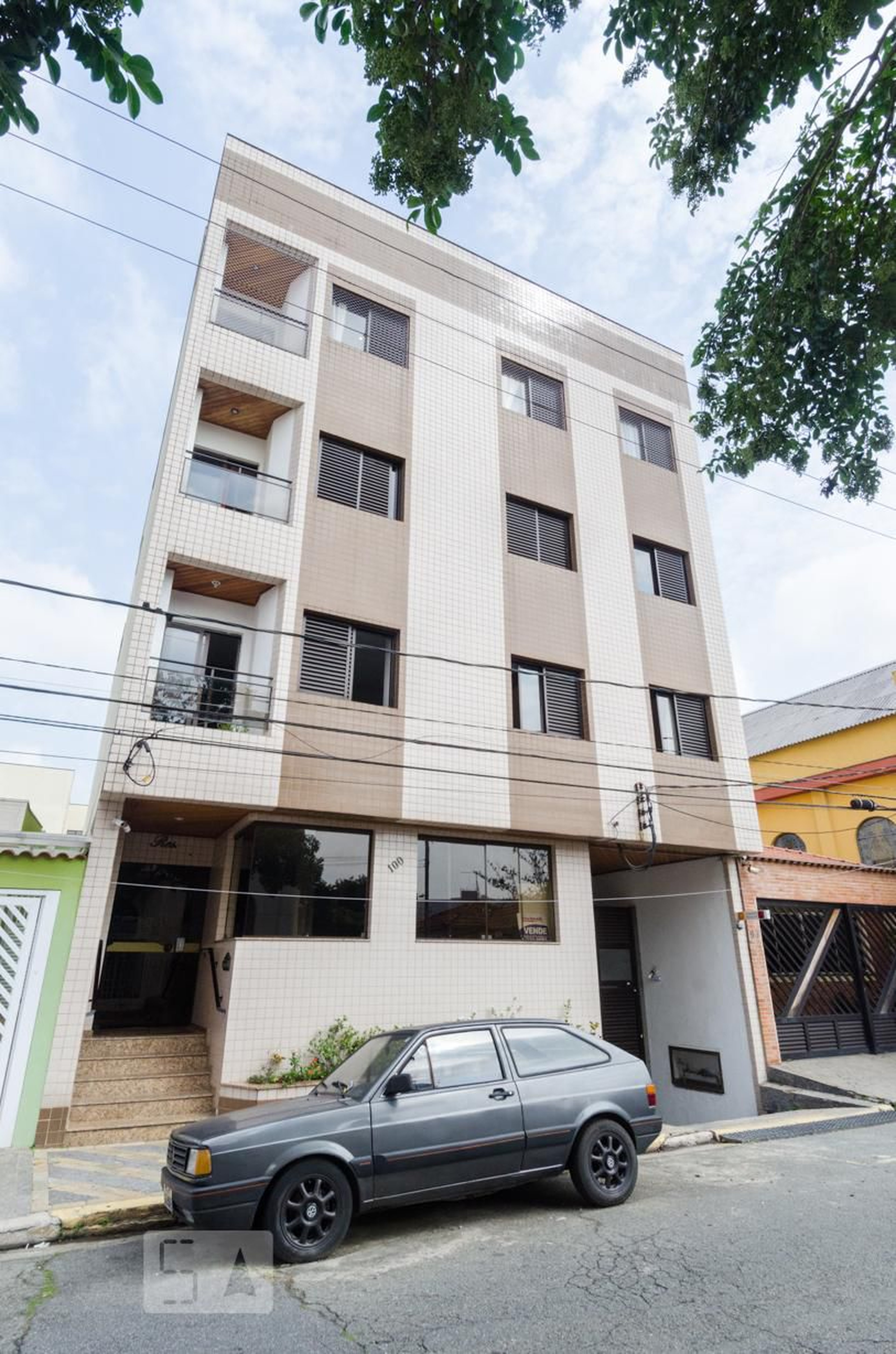 Fachada Condomínio em Rua São Francisco de Assis, 100