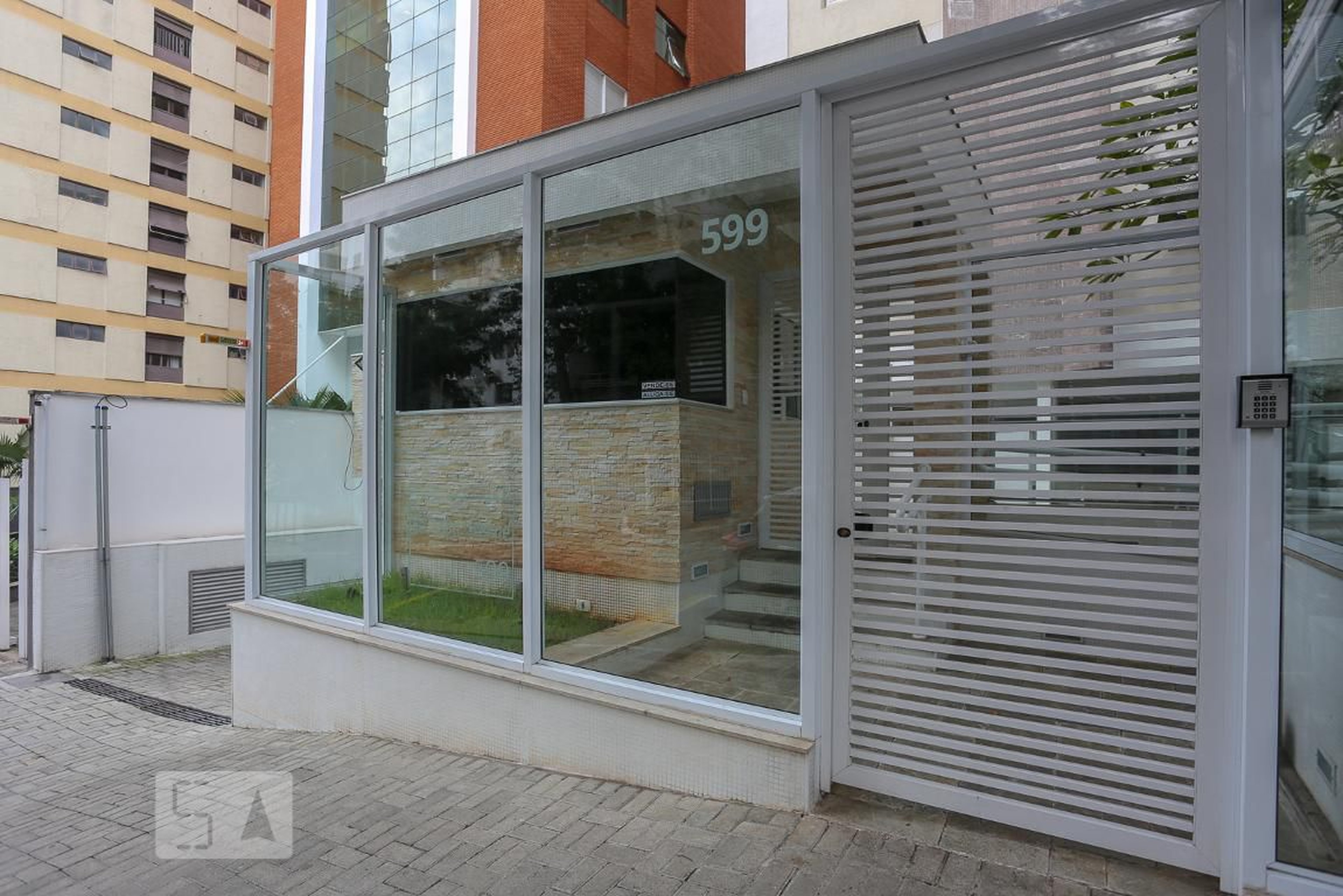 Fachada do Condominio Condomínio Saint Etienne