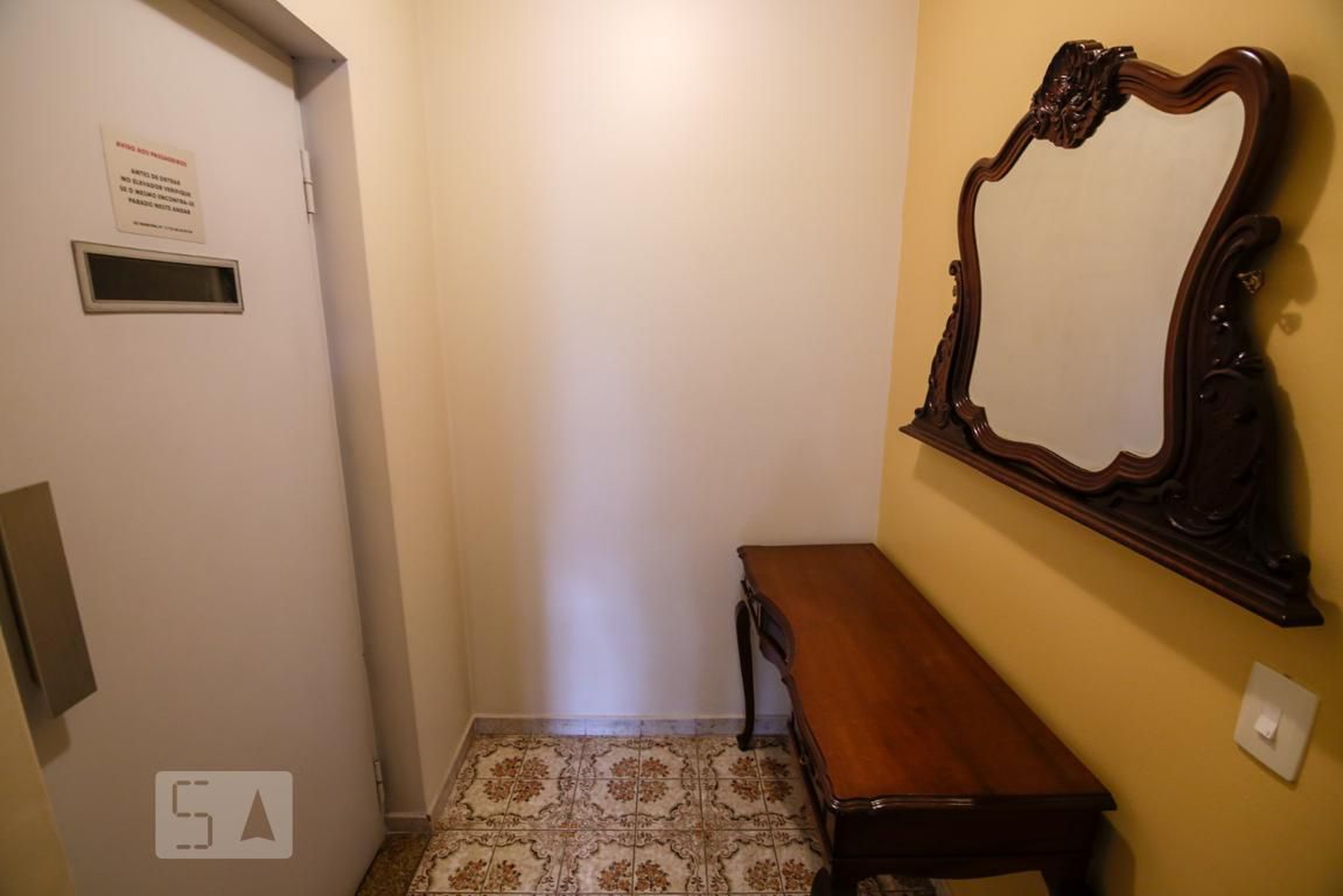 Hall Entrada - Florenza