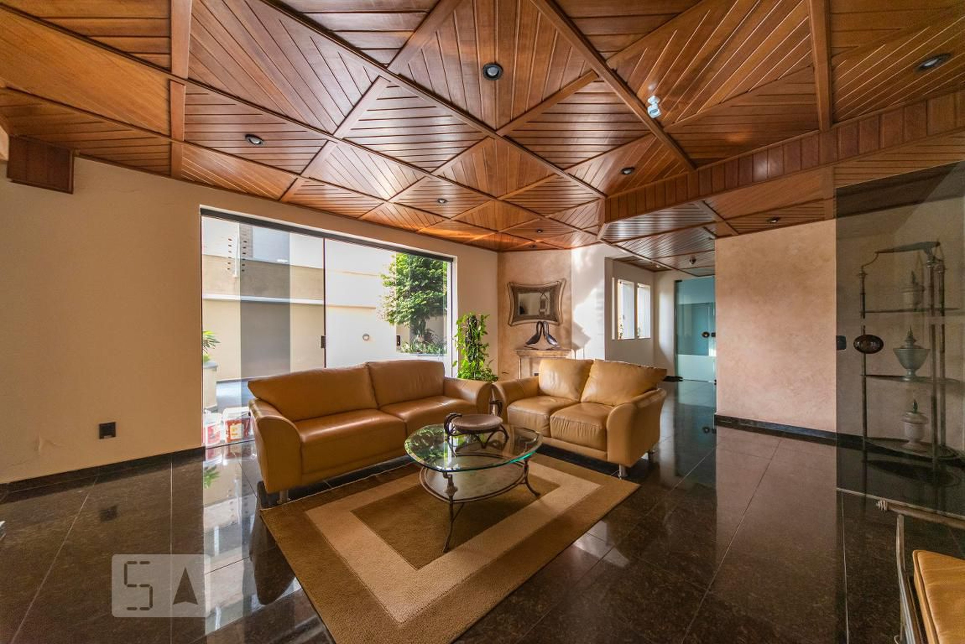 Hall - Maison Royale