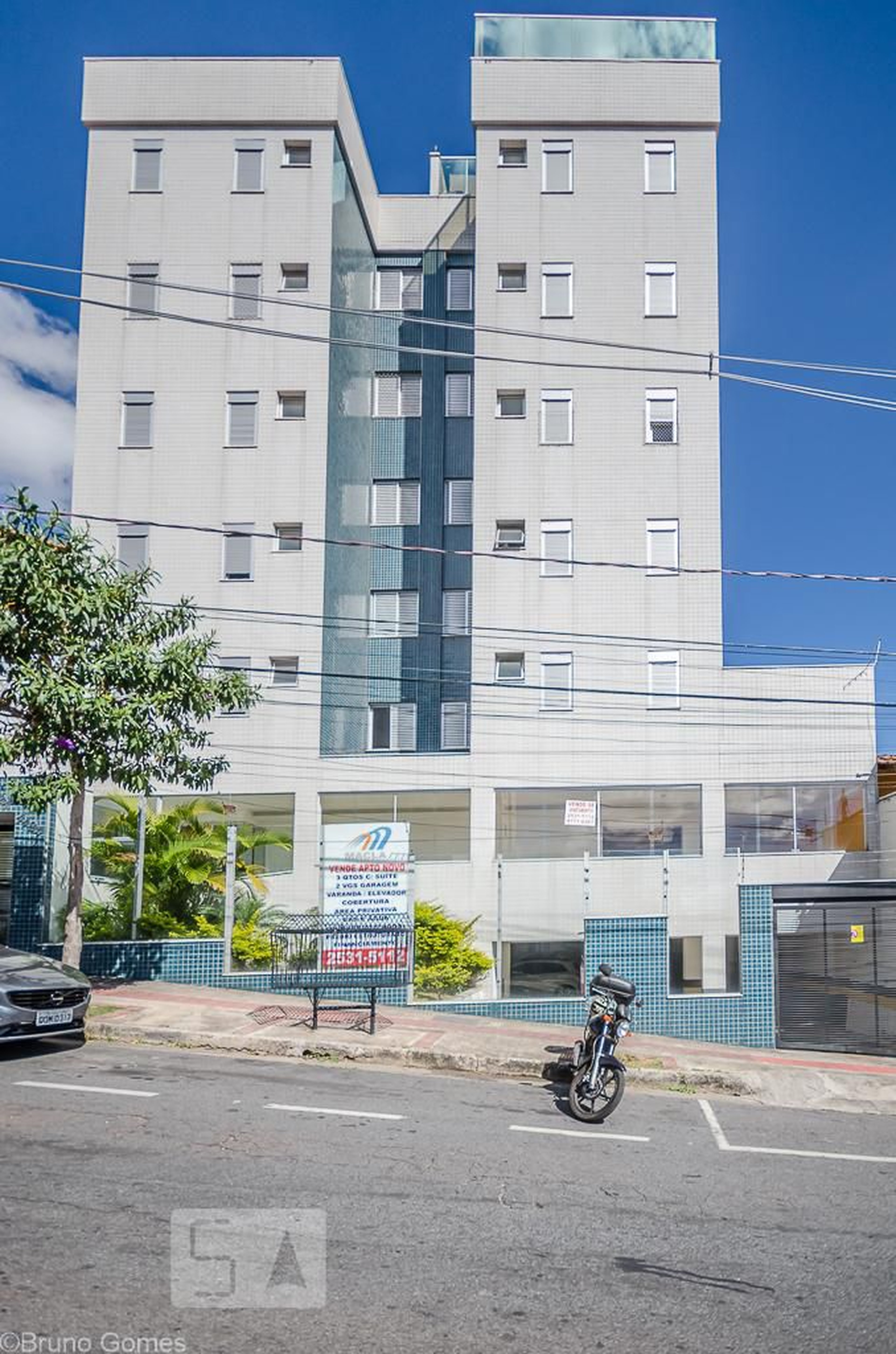 Fachada Condomínio em Rua Santos, 1124