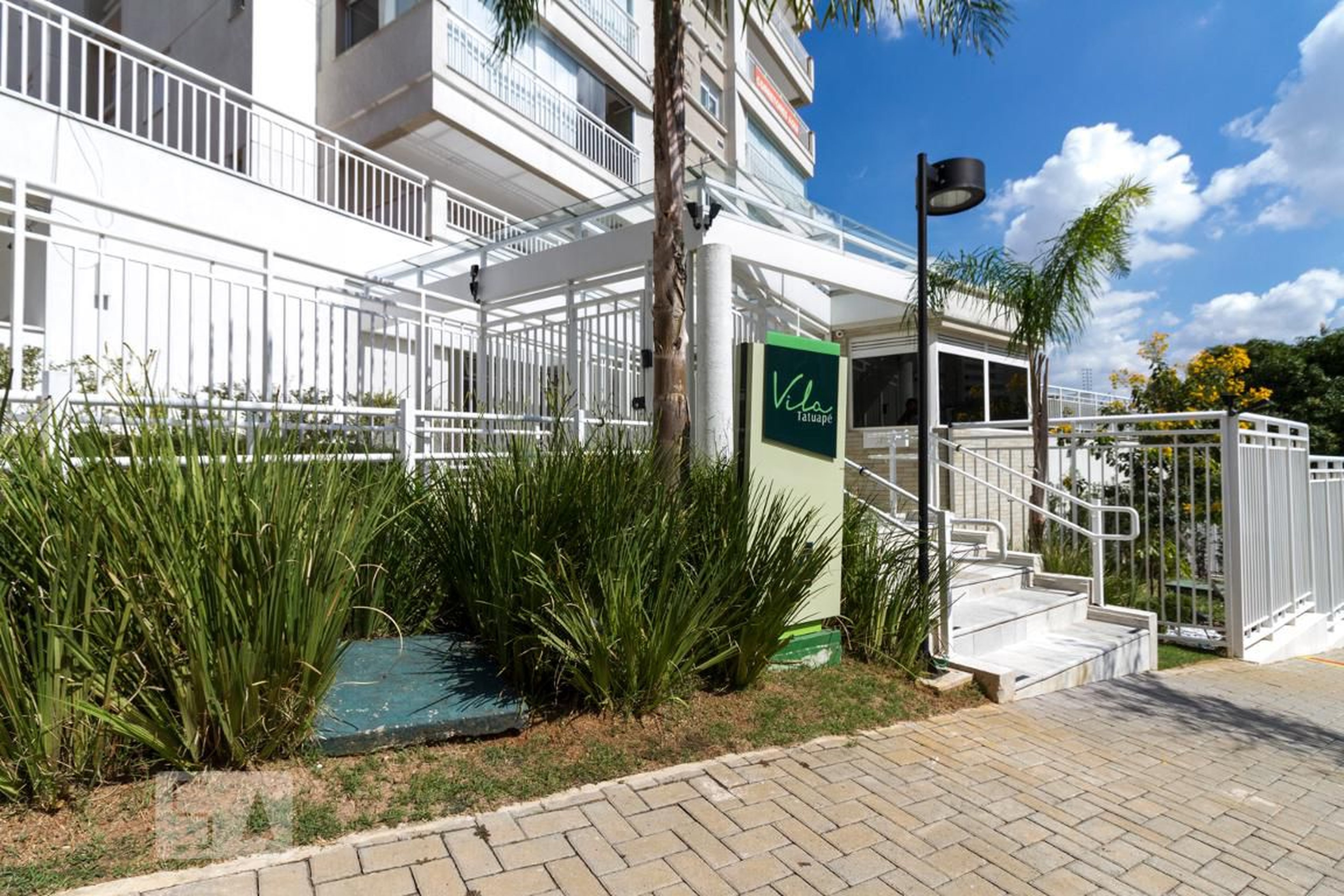 Fachada do Condomínio Condomínio Vila Tatuapé