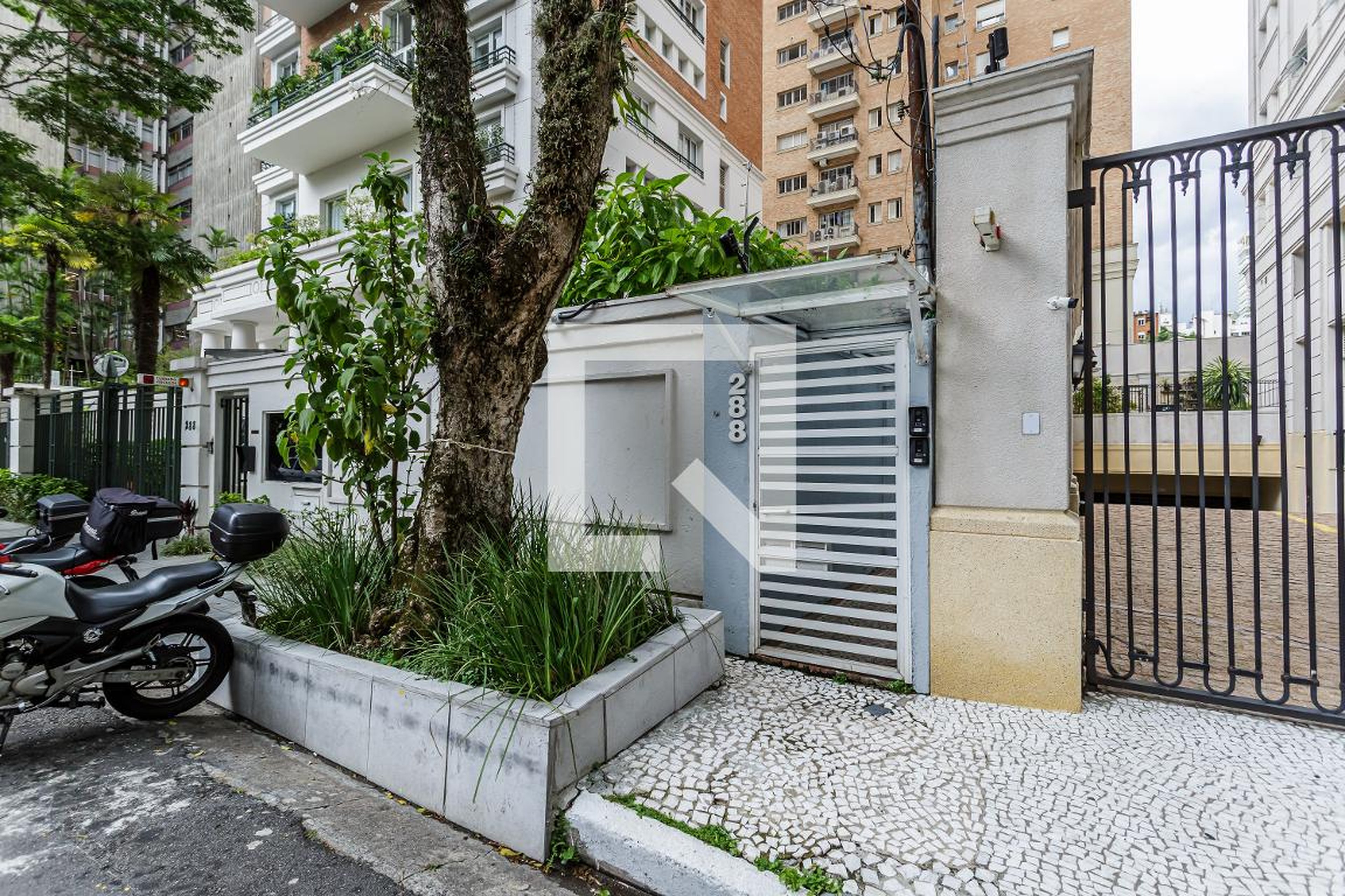 Fachada Condomínio Fernandes de Abreu