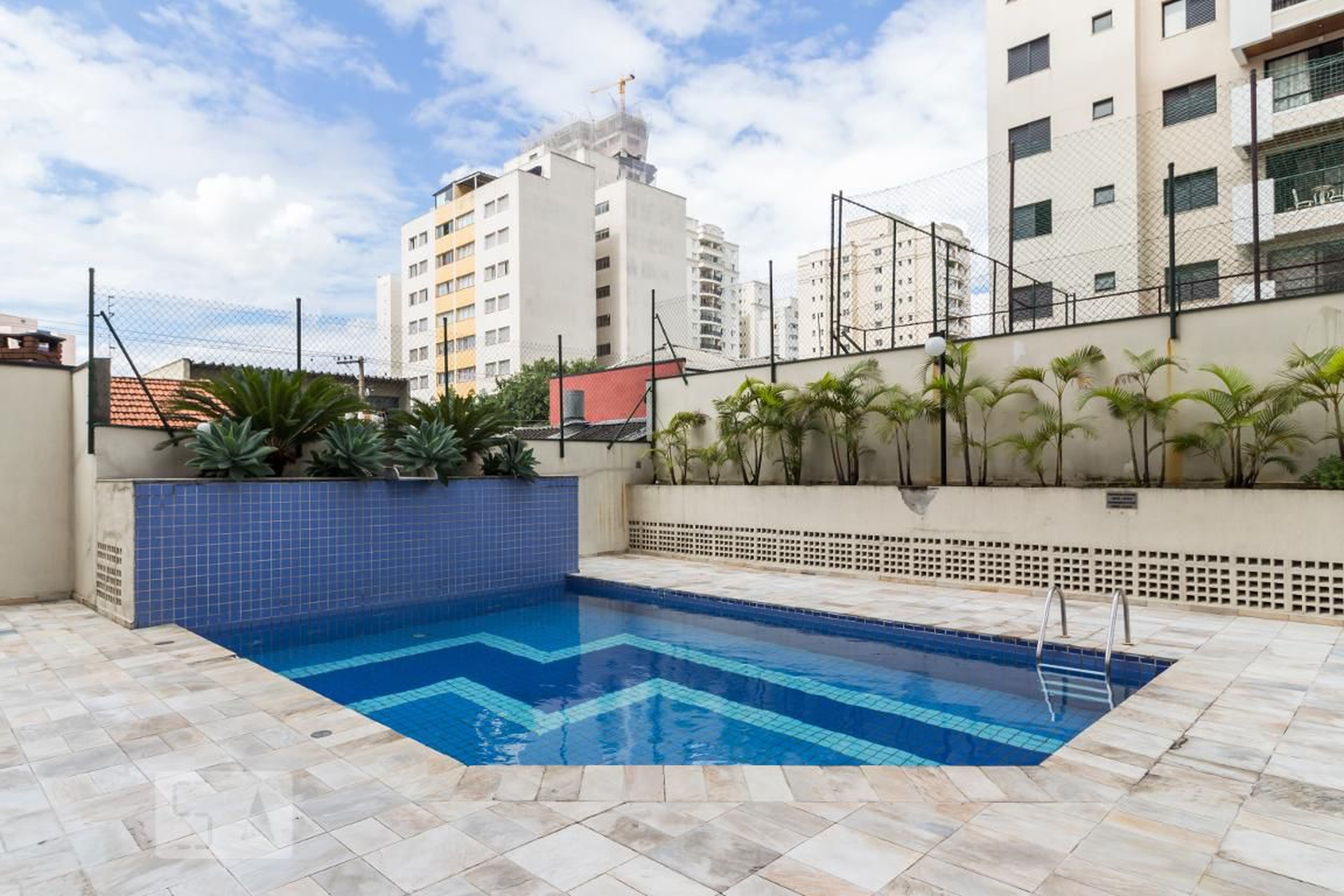 Piscina adulto - O Ateneu