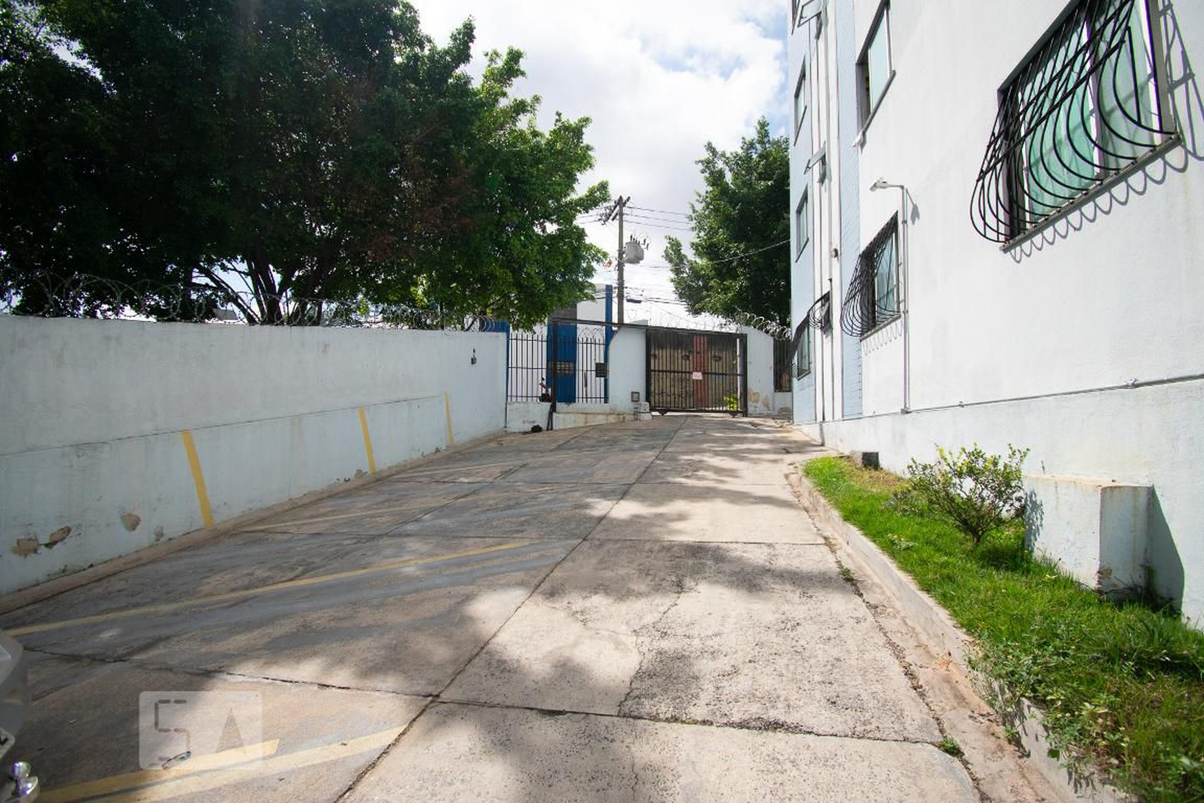 Estacionamento - Predial Individualizadora e Administradora de Água Ems Ltda