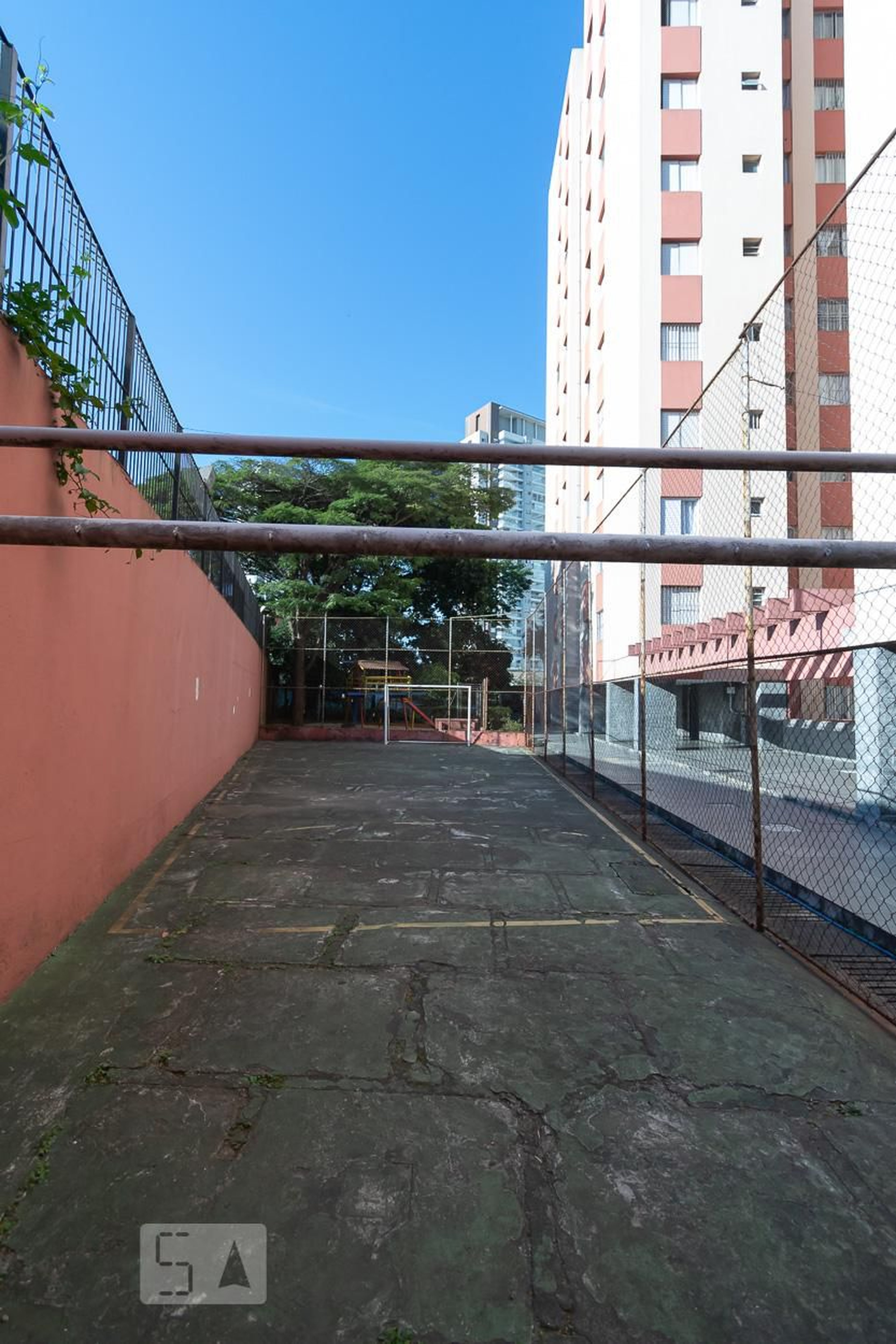 Quadra Esportiva - Edifício Roberta