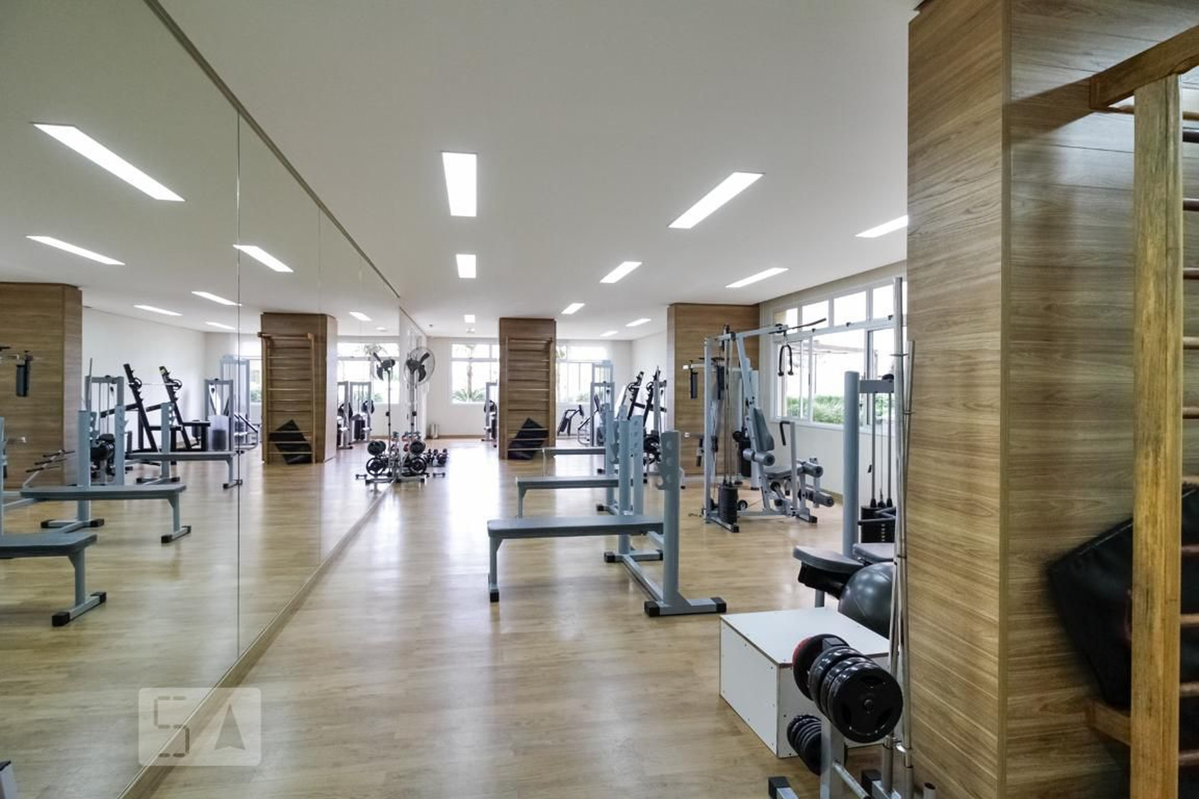 Academia - Smiley Home Resort