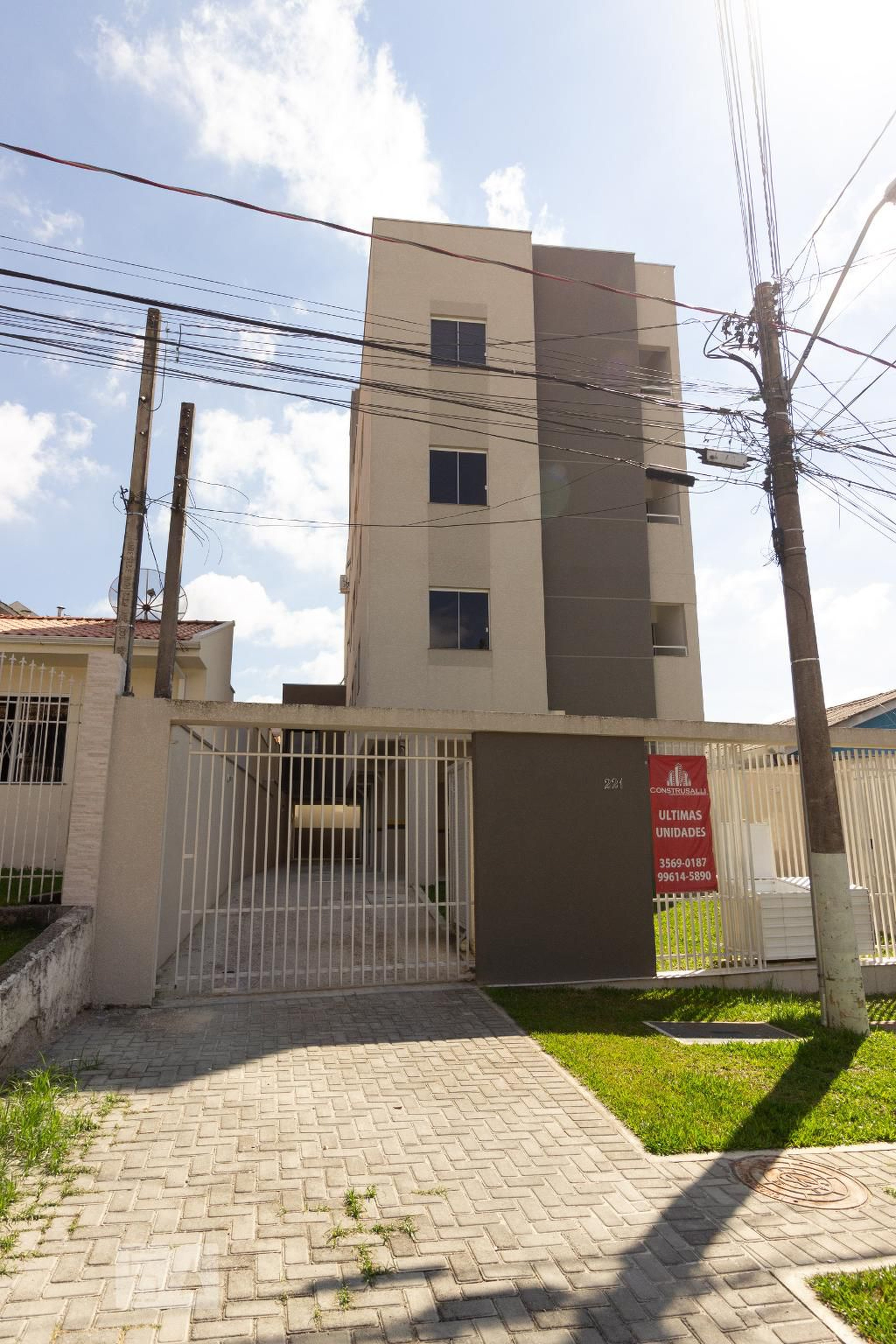 Fachada Condomínio Cecília Martins