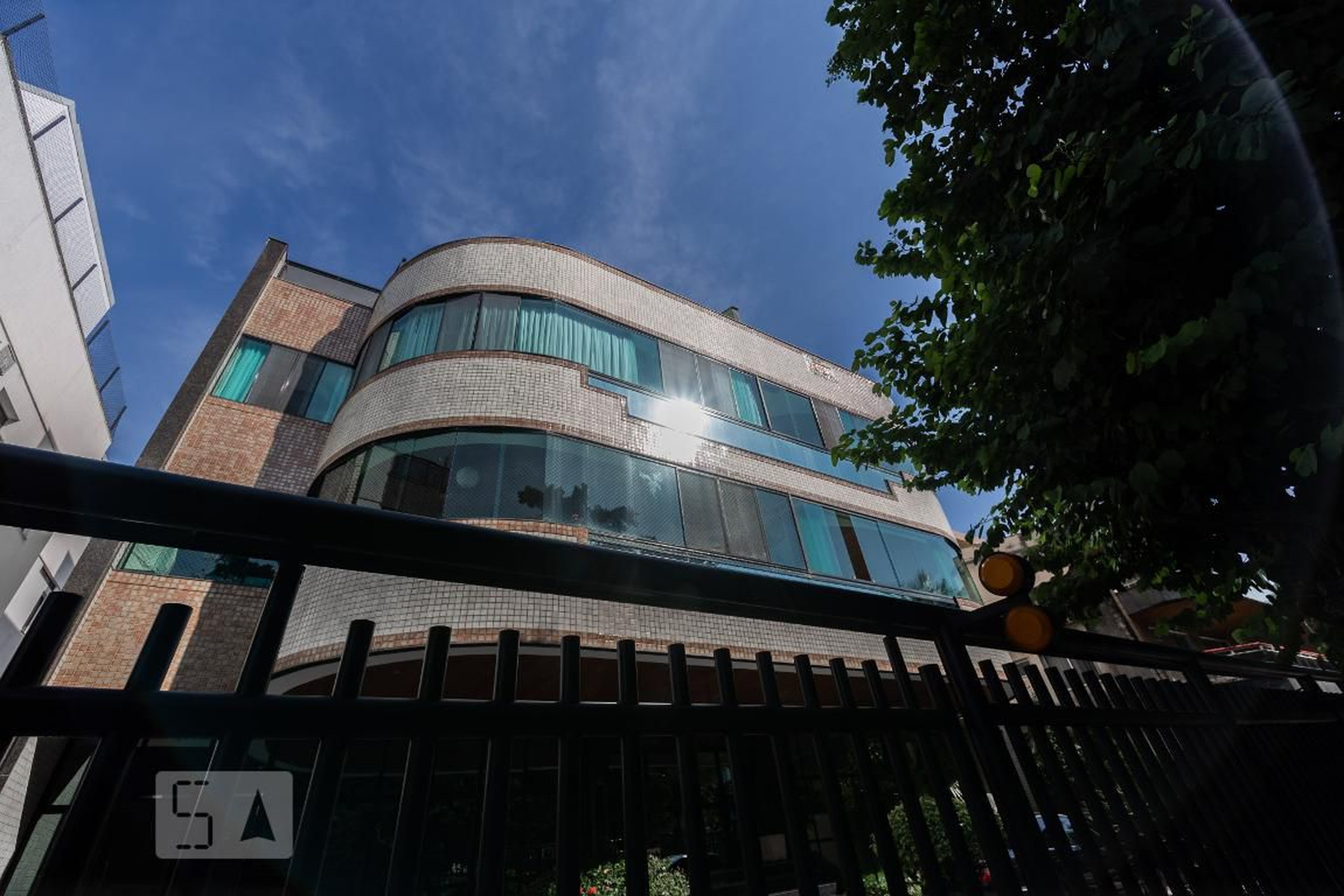 Fachada Edifício Tour D Argent