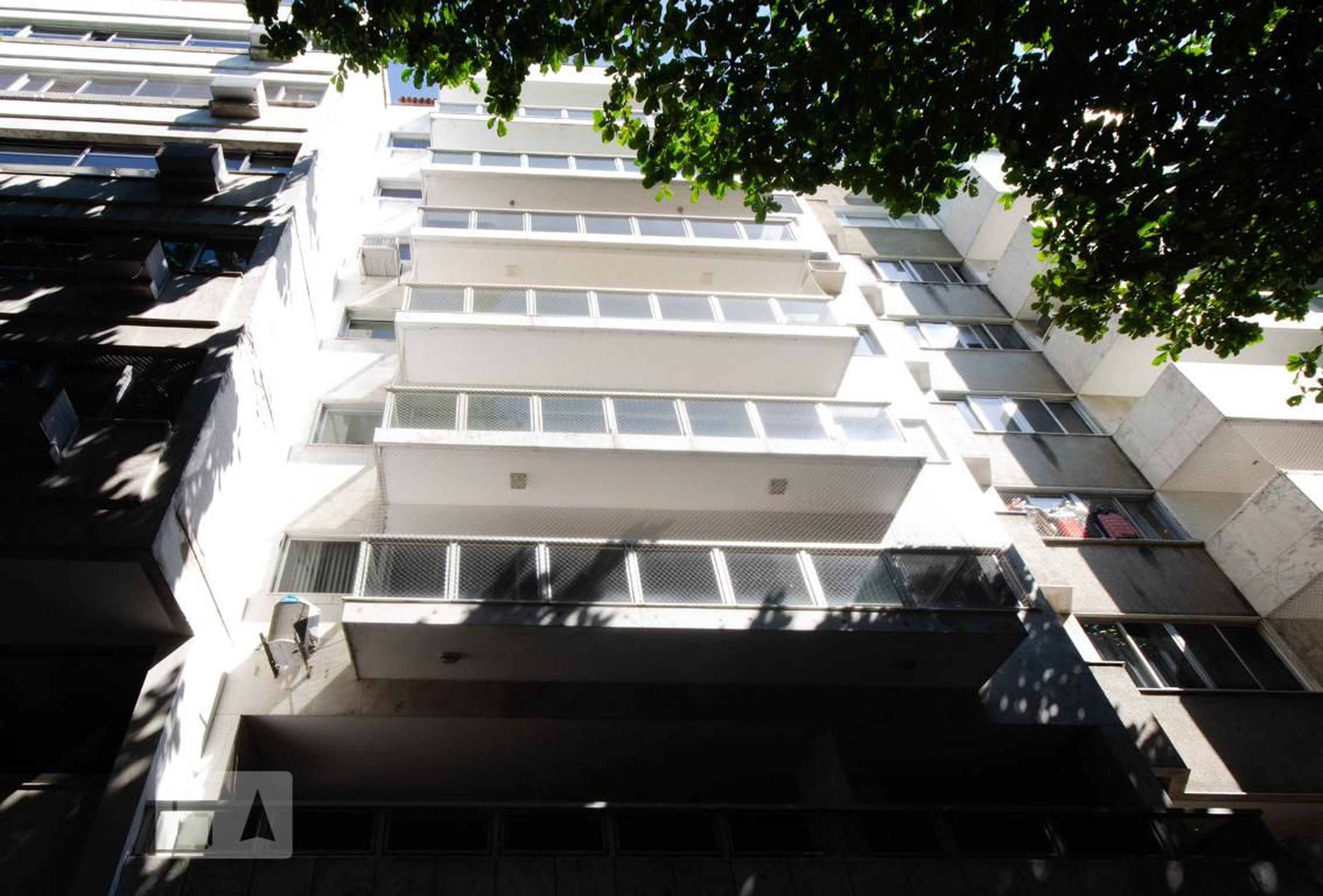 Fachada Condomínio em Rua General Artigas, 73