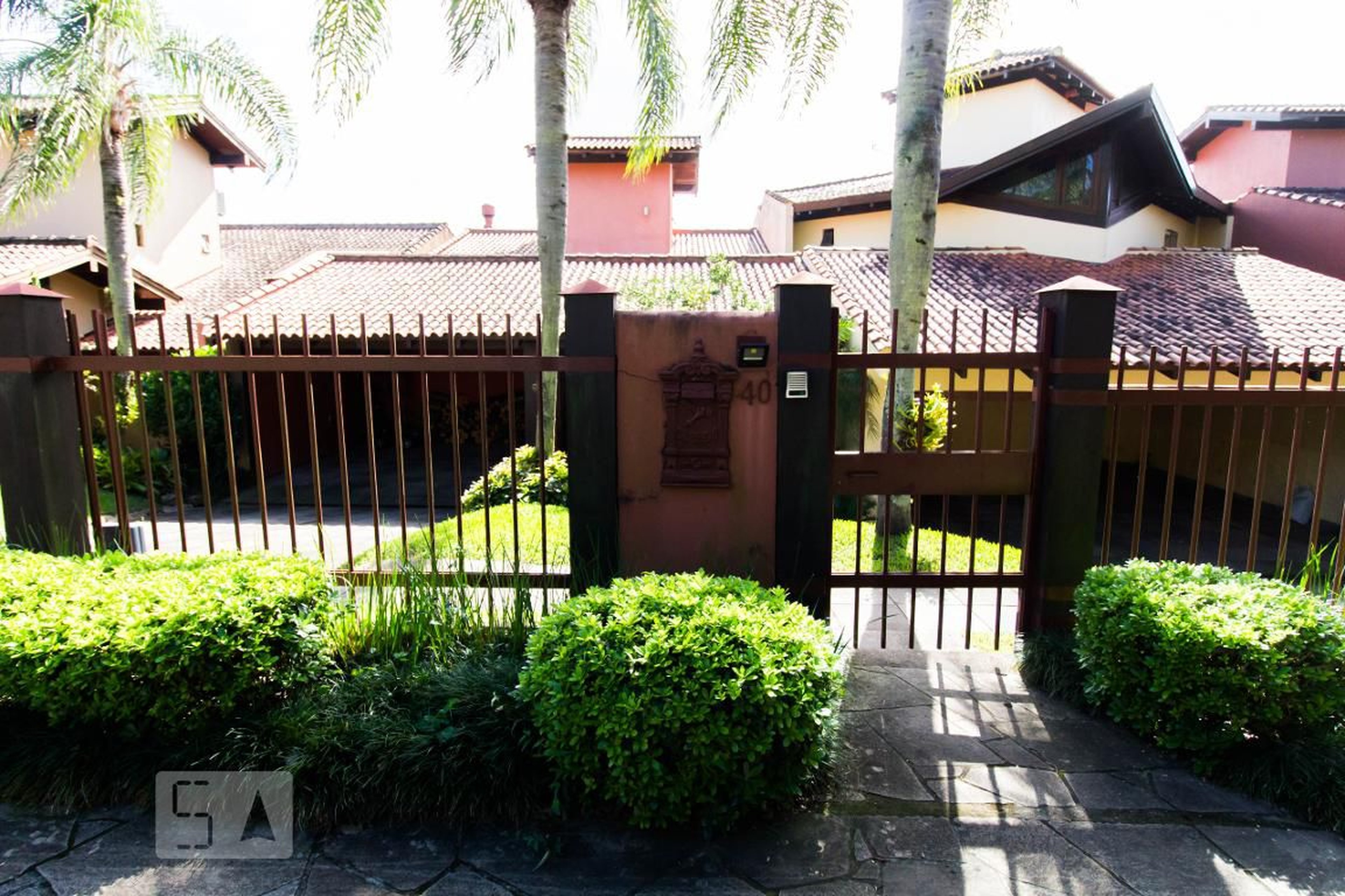 Fachada Condomínio em Rua Doutora Aurora Nunes Wagner, 40