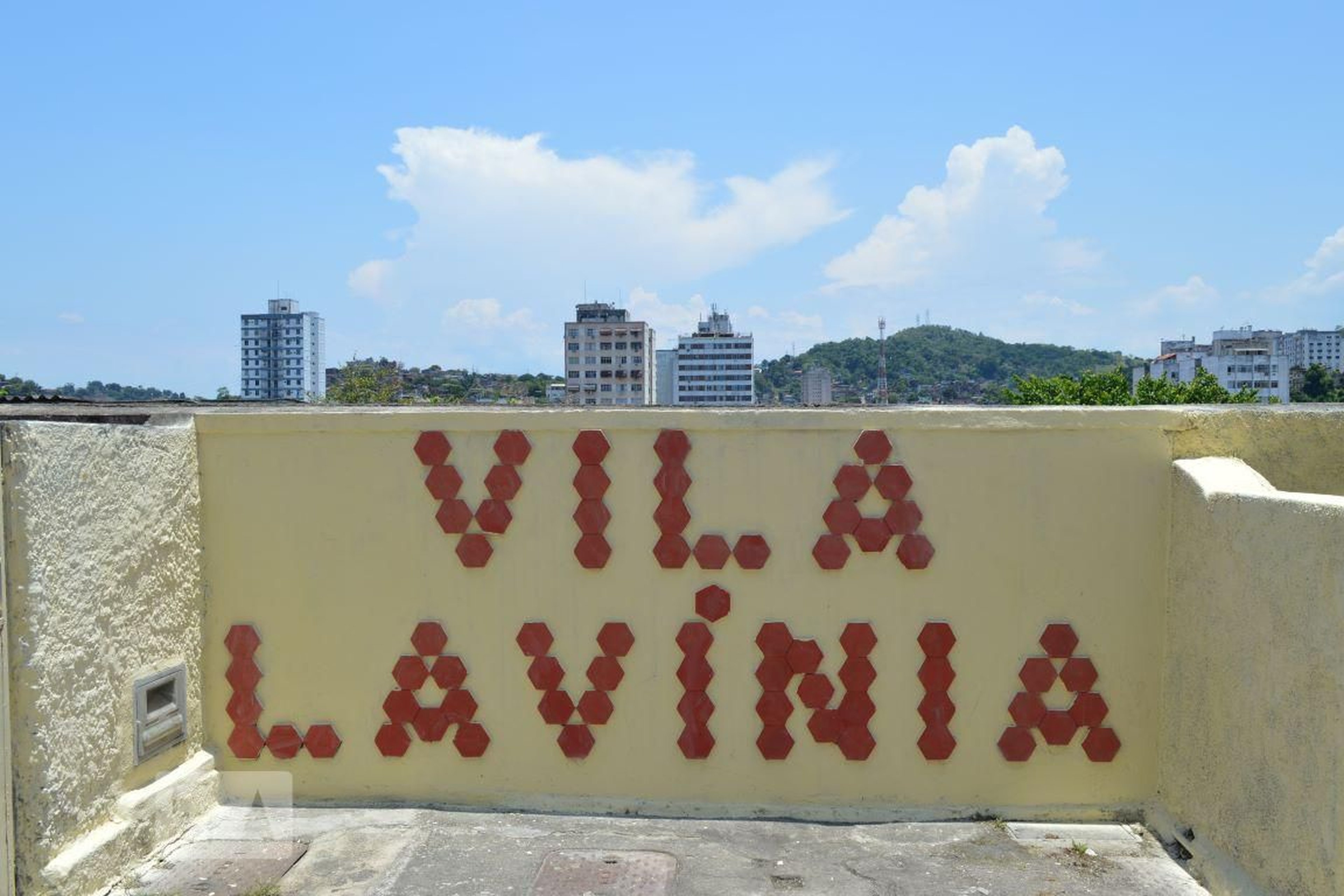 Fachada Condomínio Vila Lavínia