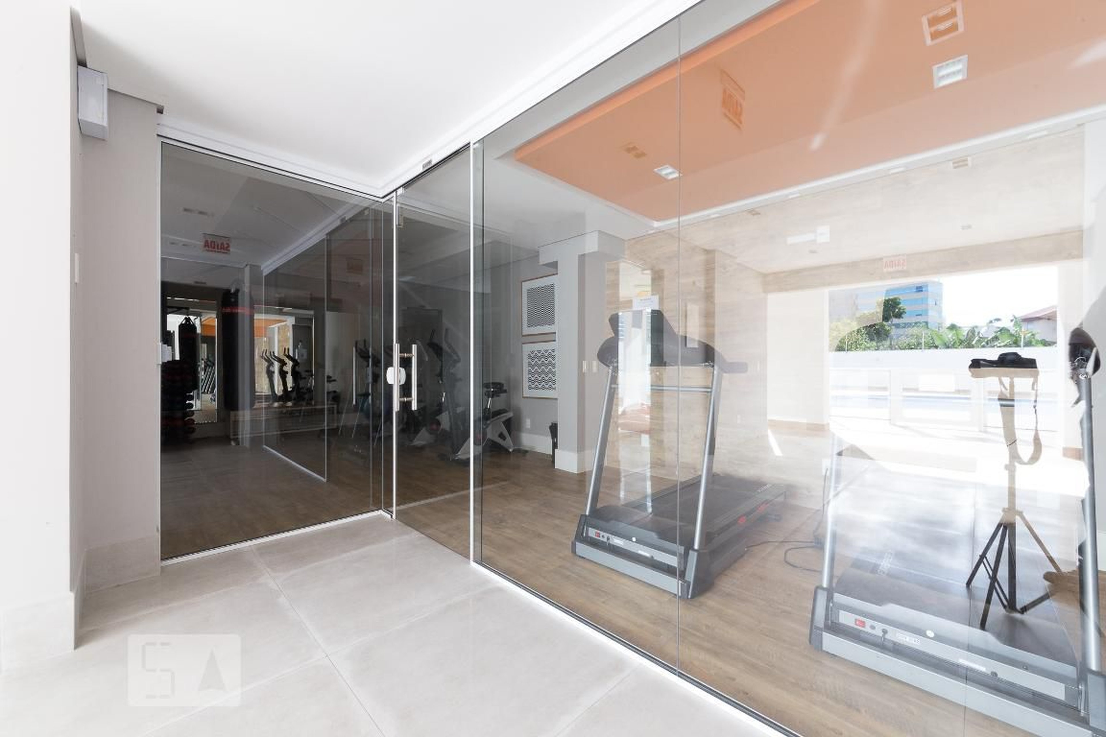 Academia - Campos Elíseos