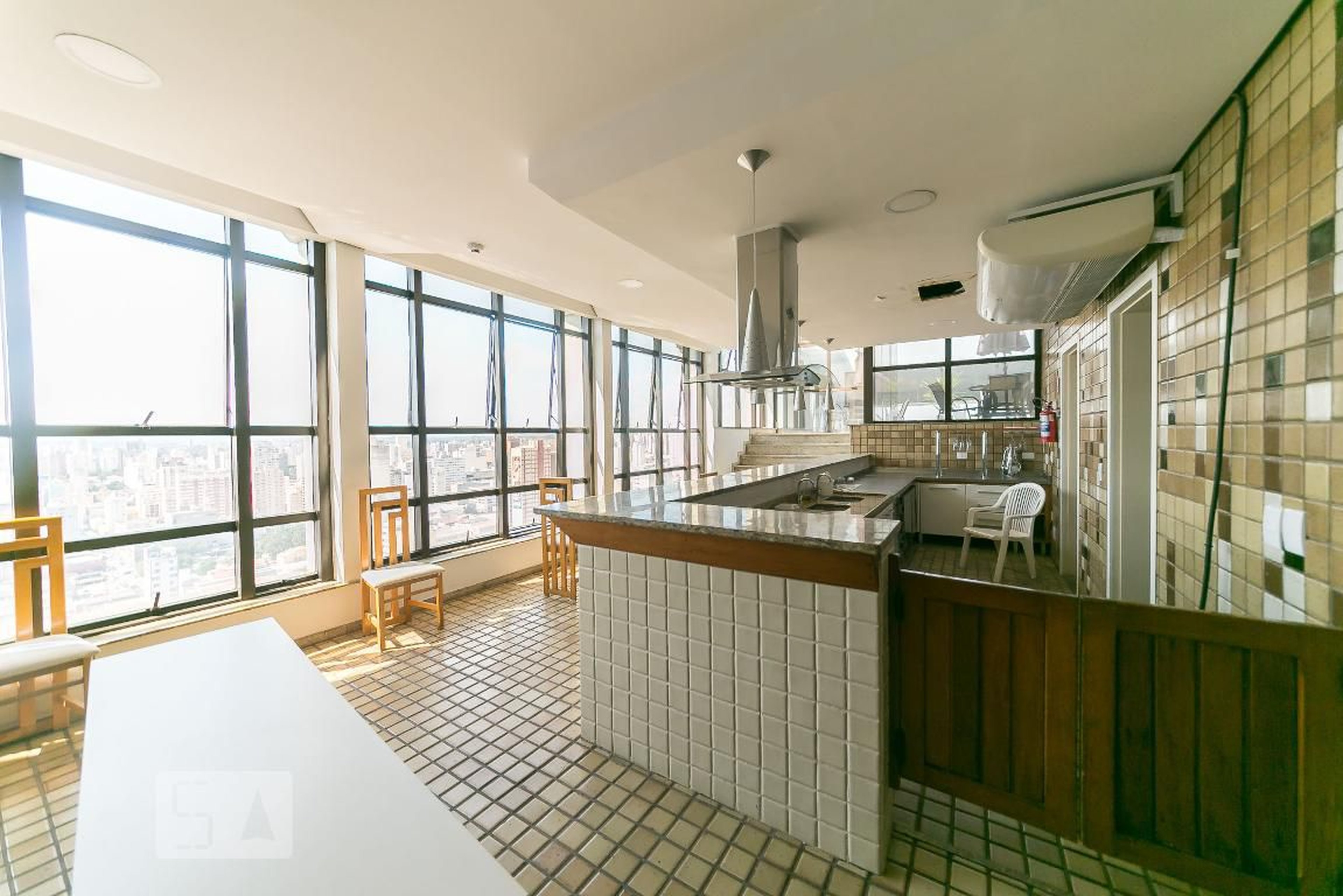 Churrasqueira - Lhirondelle Flat Service