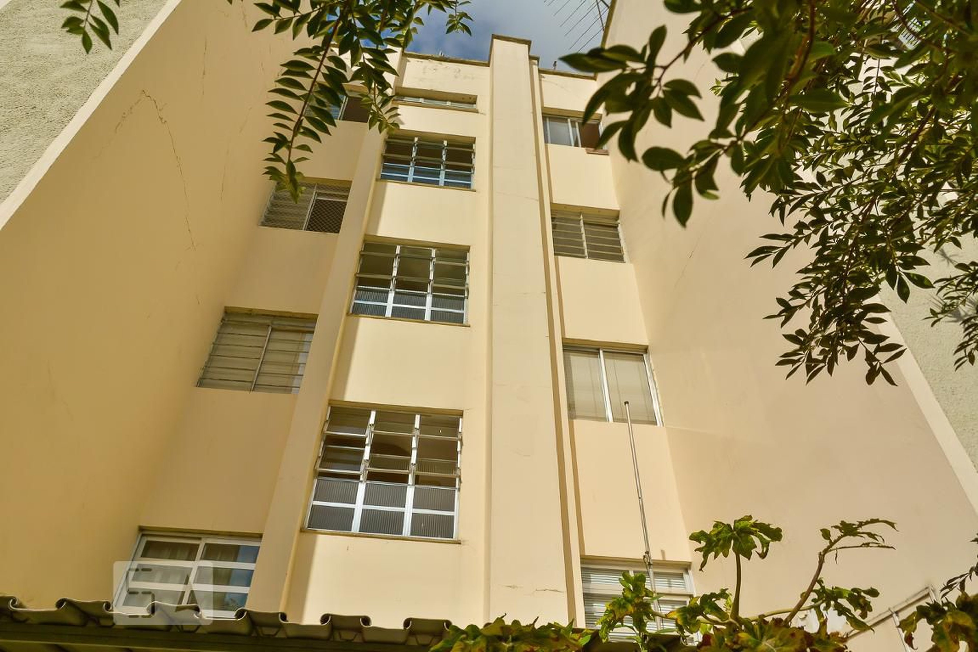 Fachada Condomínio Natingui I