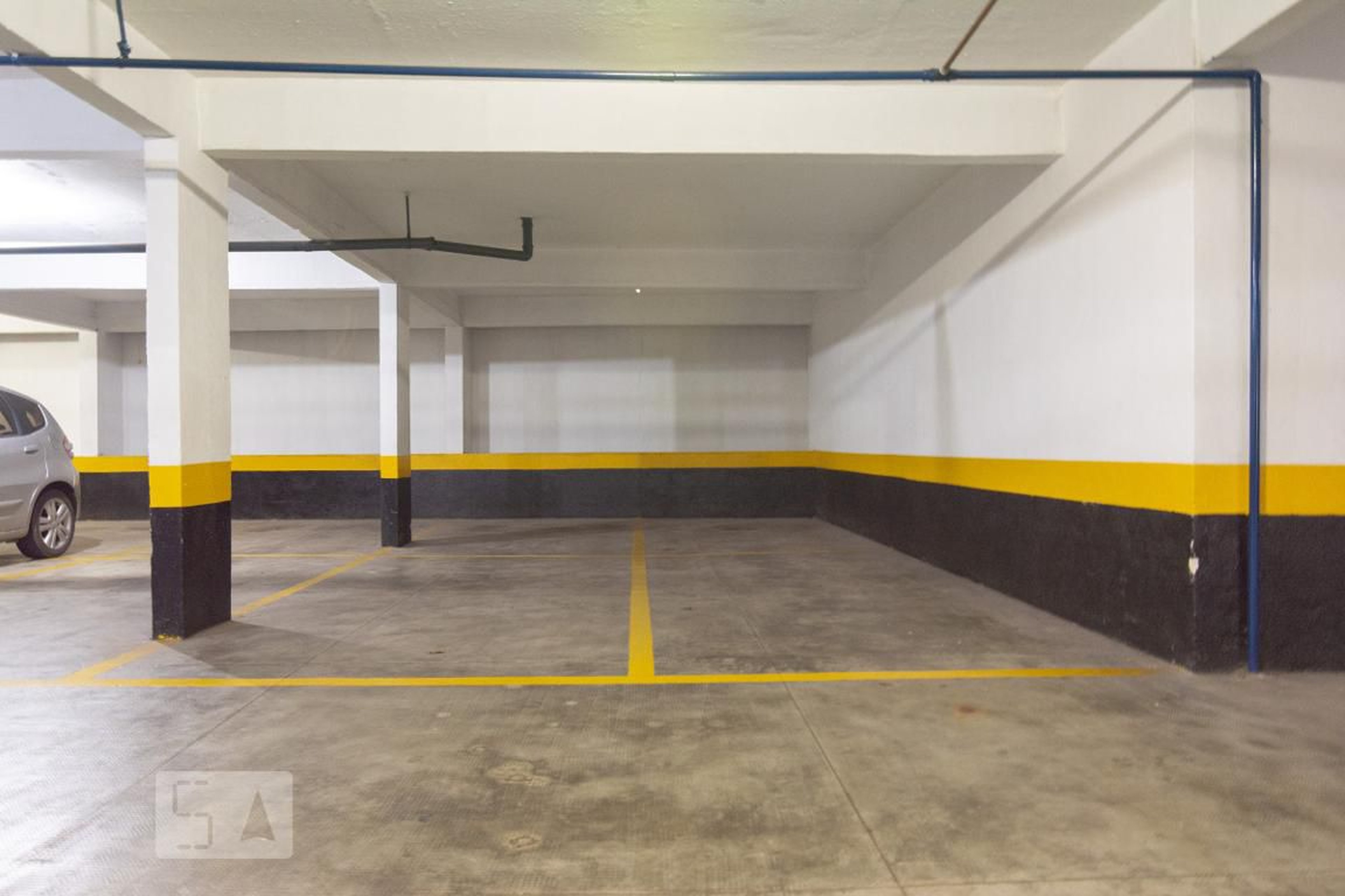 estacionamento - Edifício Málaga - Frei Caneca