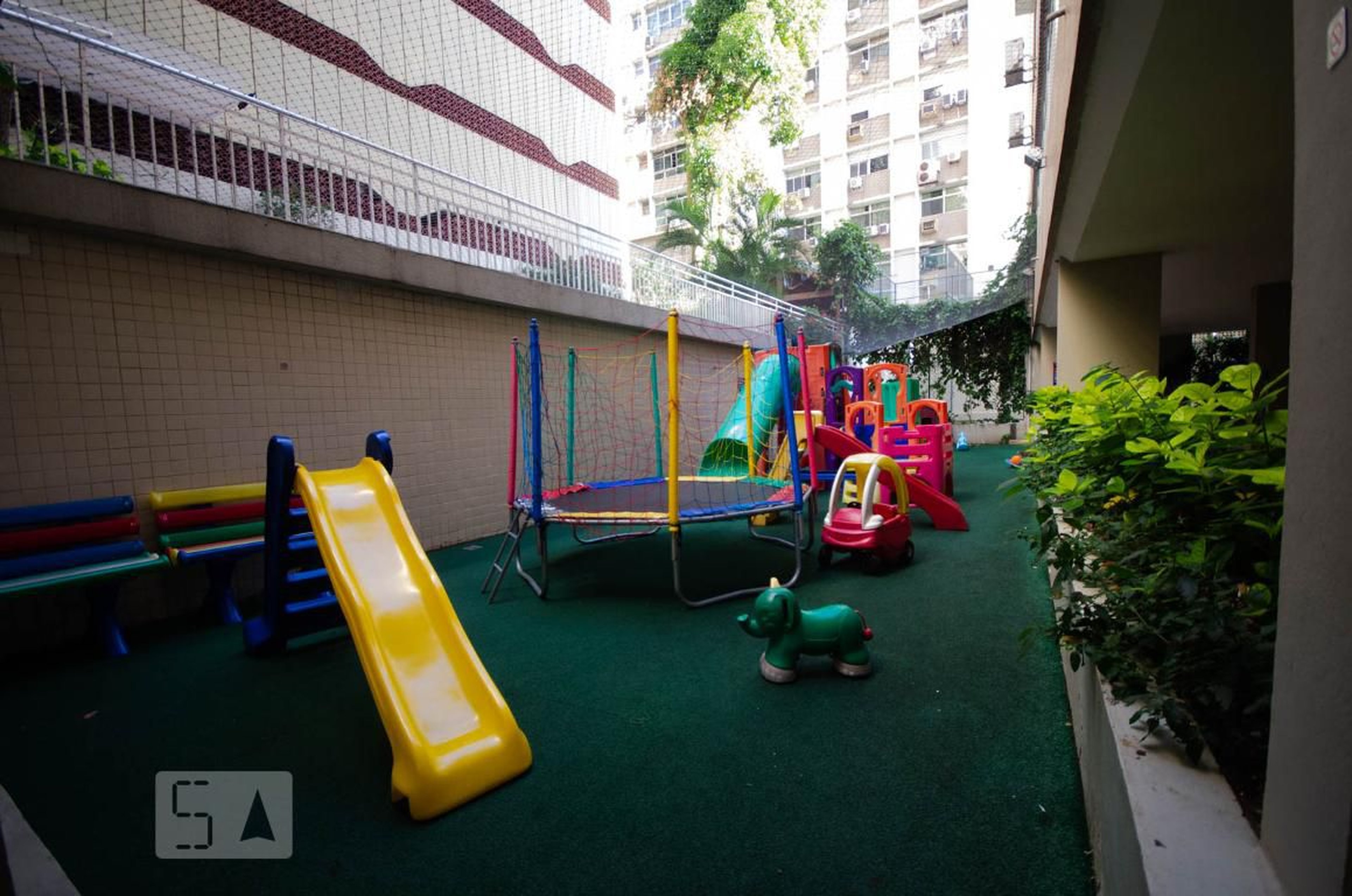 Parquinho - L'Ecran Lagoa