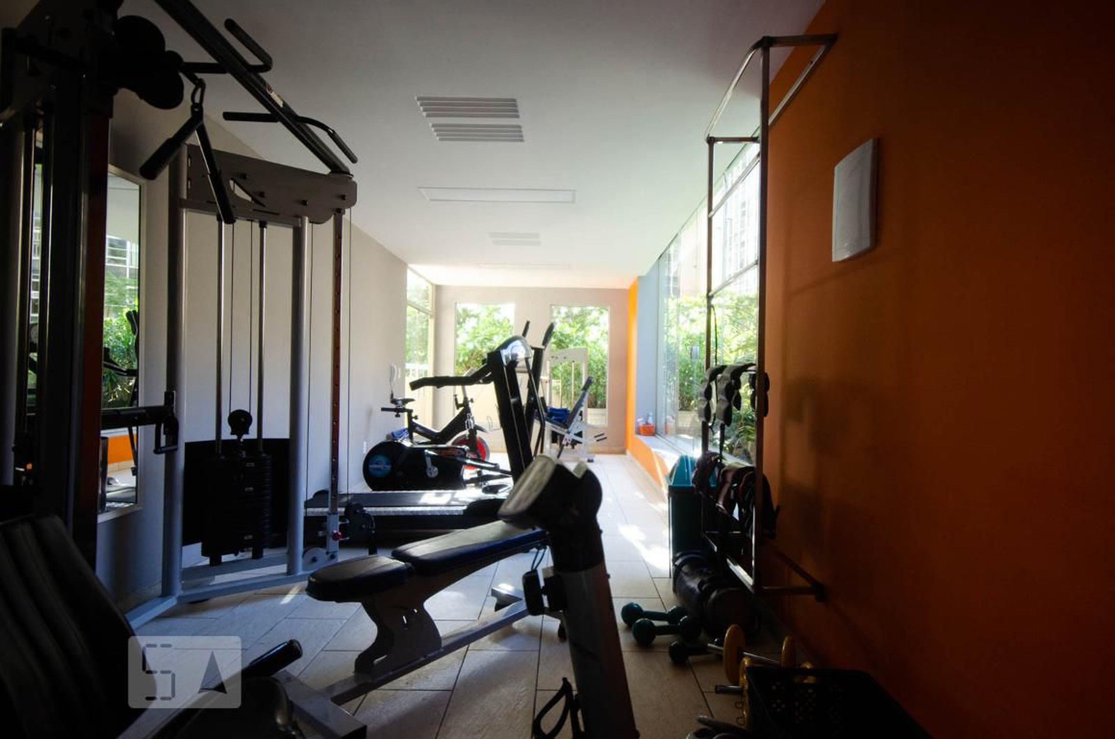 Academia - L'Ecran Lagoa