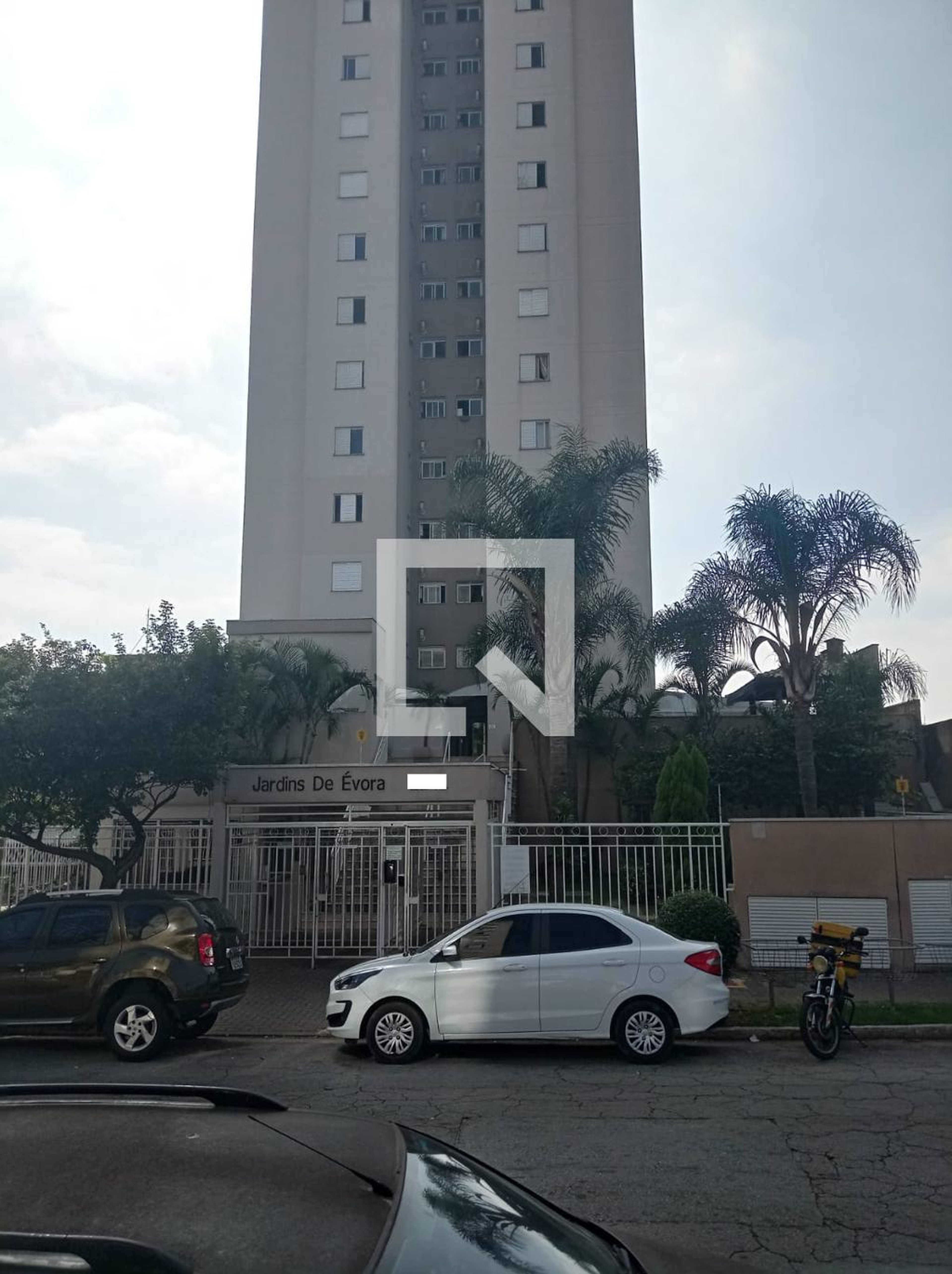 Fachada do Prédio Condomínio Jardins de Évora