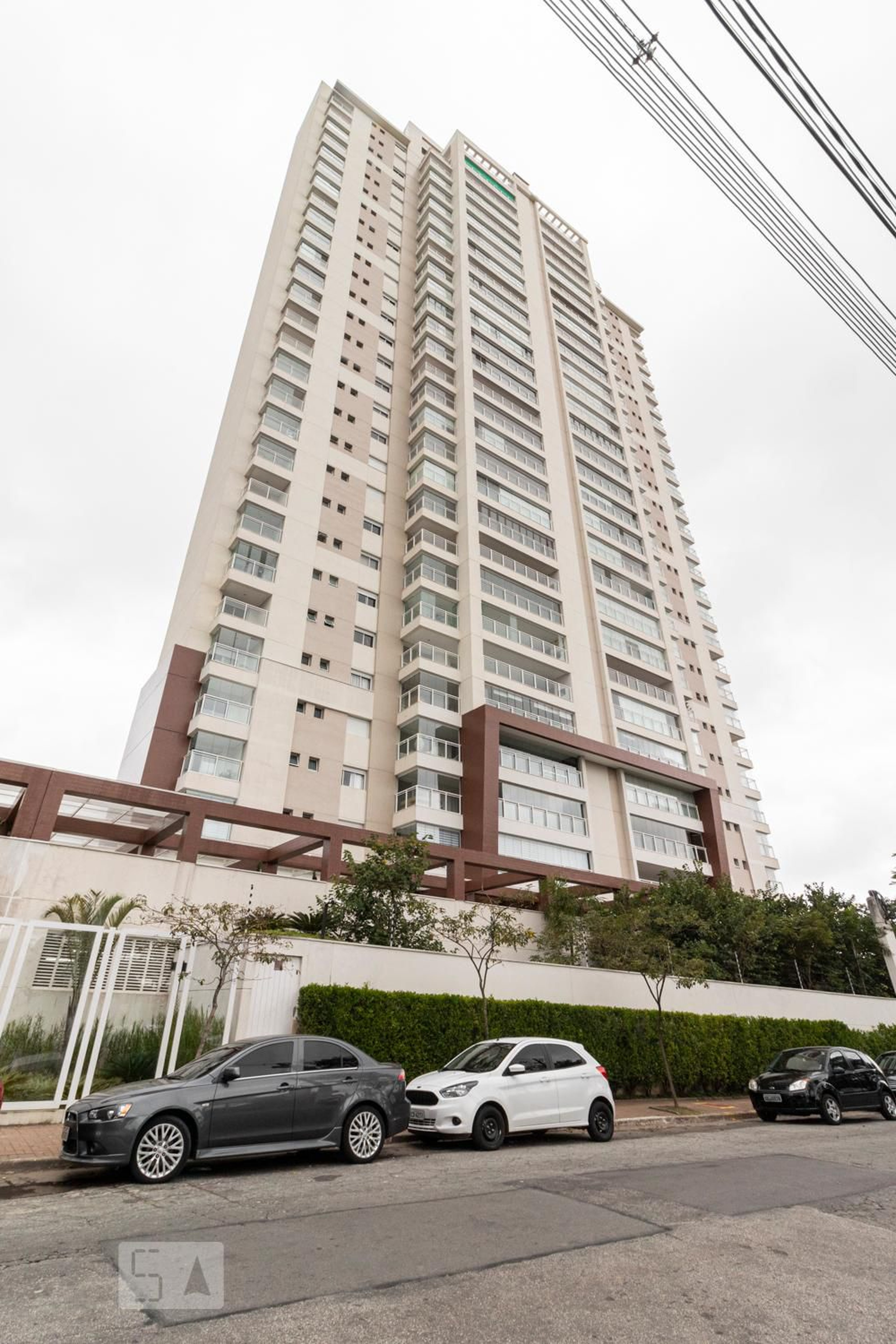 Fachada do Prédio Condomínio Cena Golf Residence