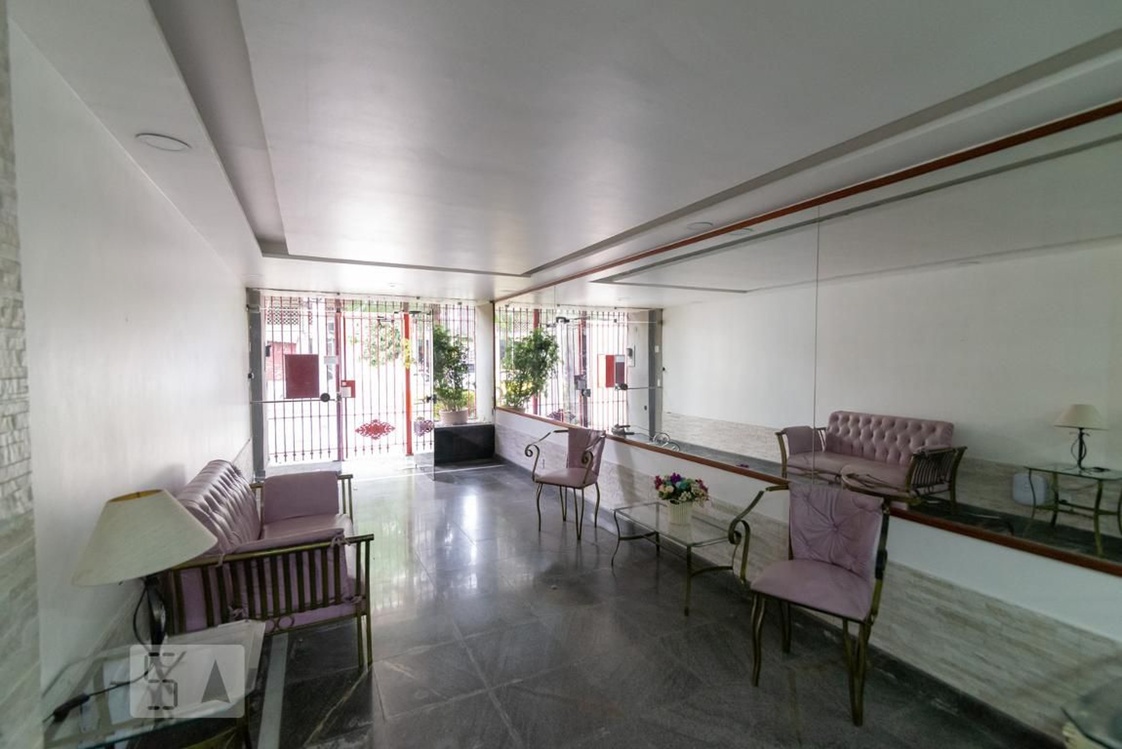 Hall - Edifício Maison Khalini