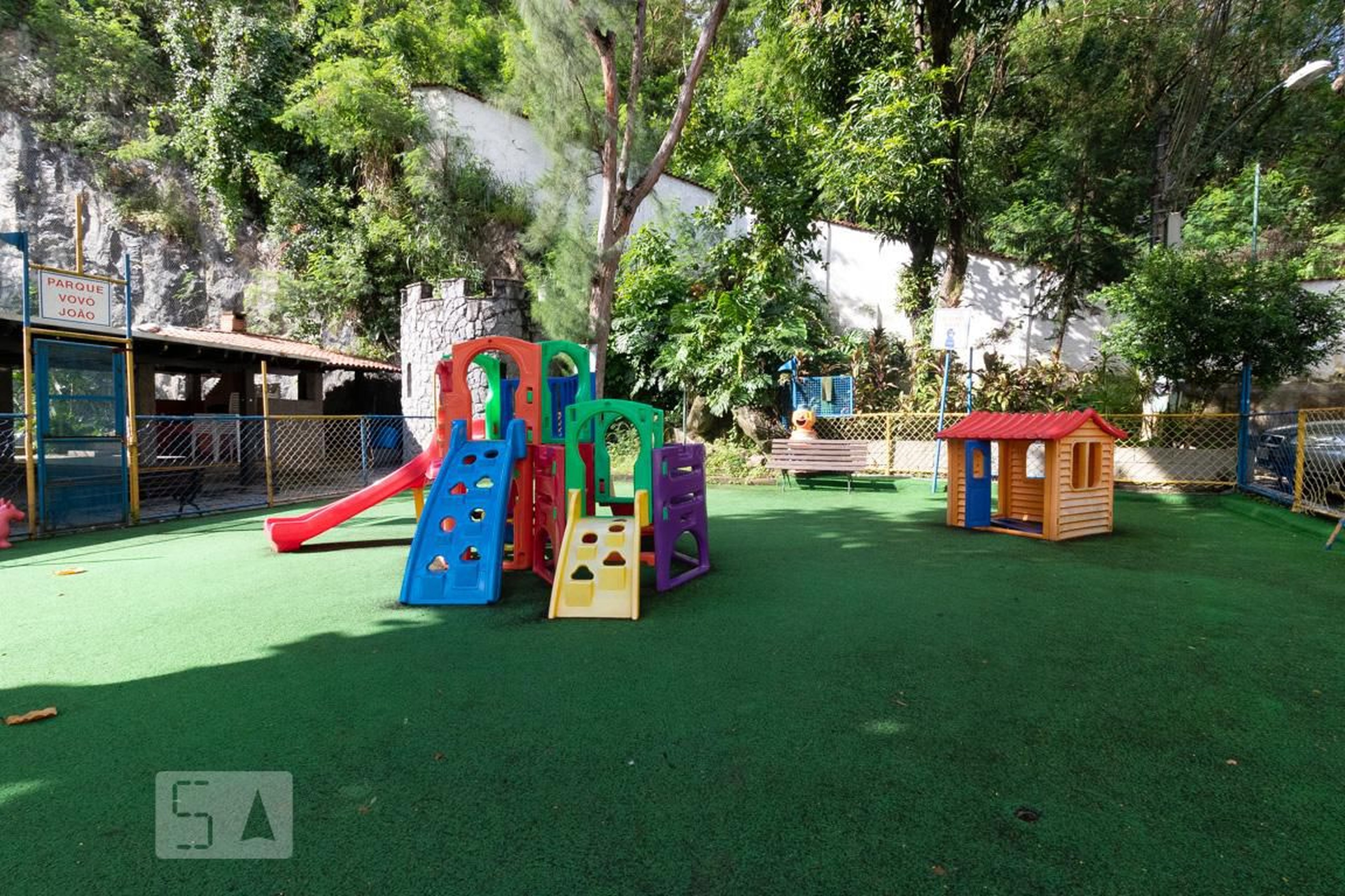 Playground - Jardim Vila Isabel