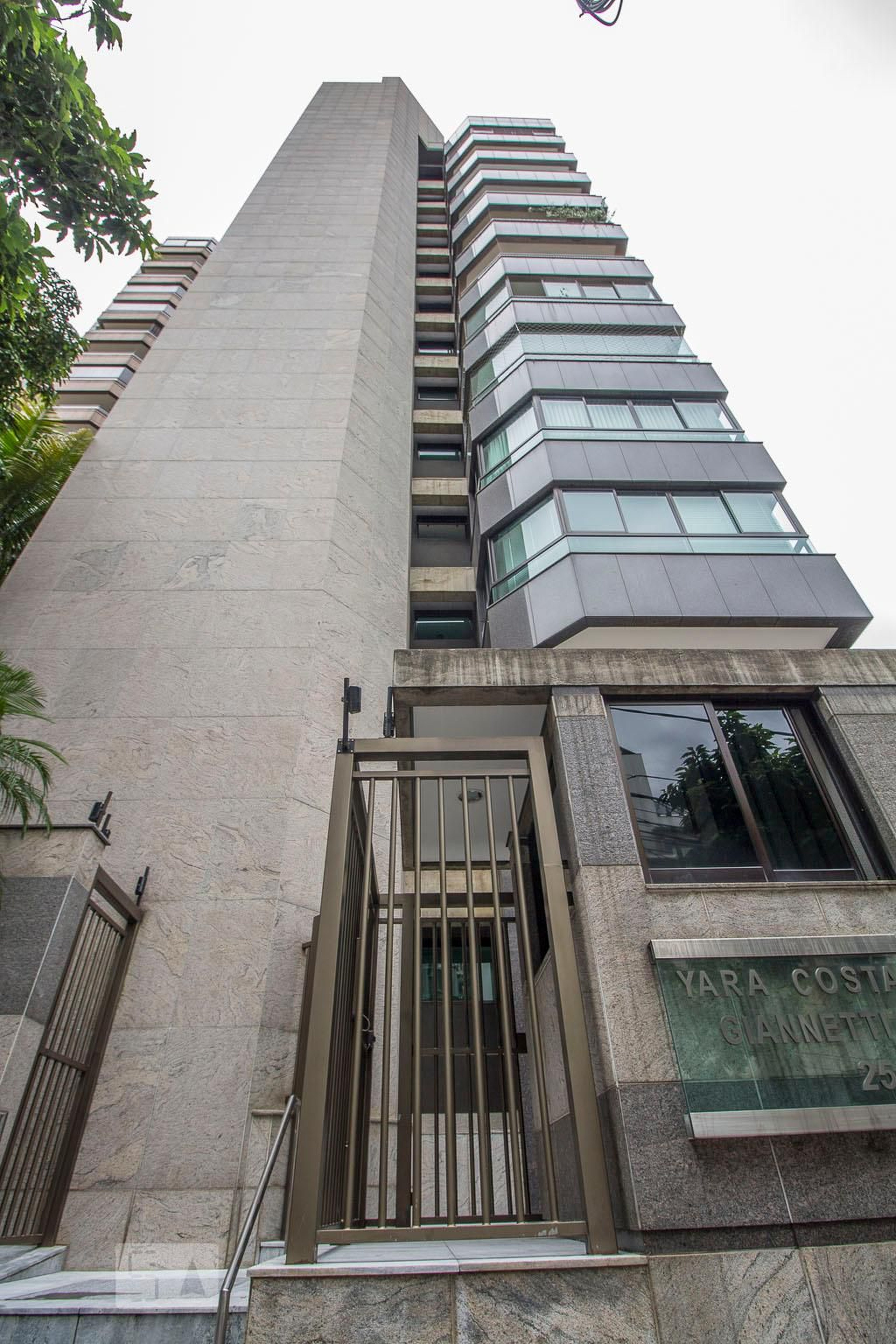 Fachada Condomínio Yara Costa Gianetti