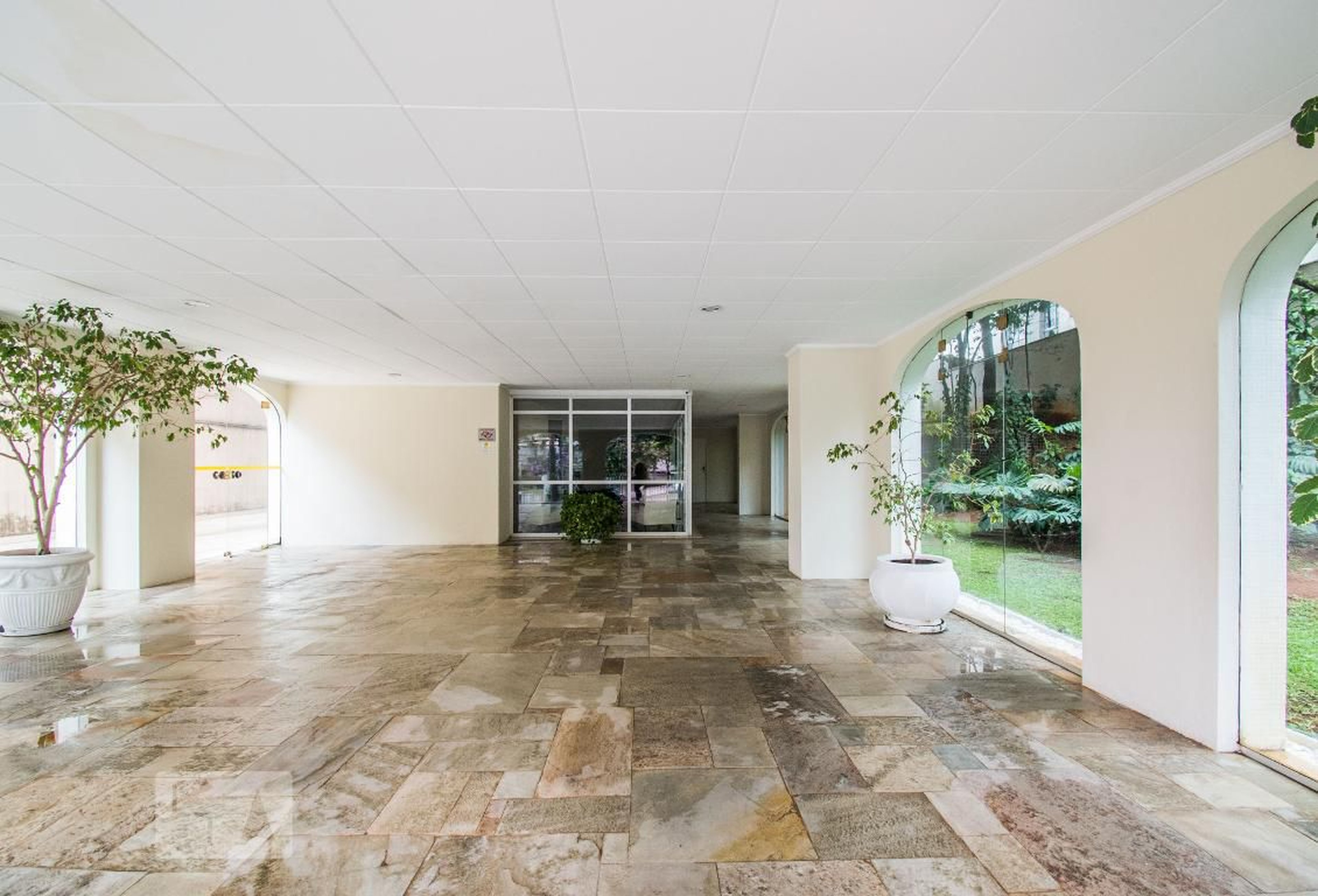 Área Externa - Honduras