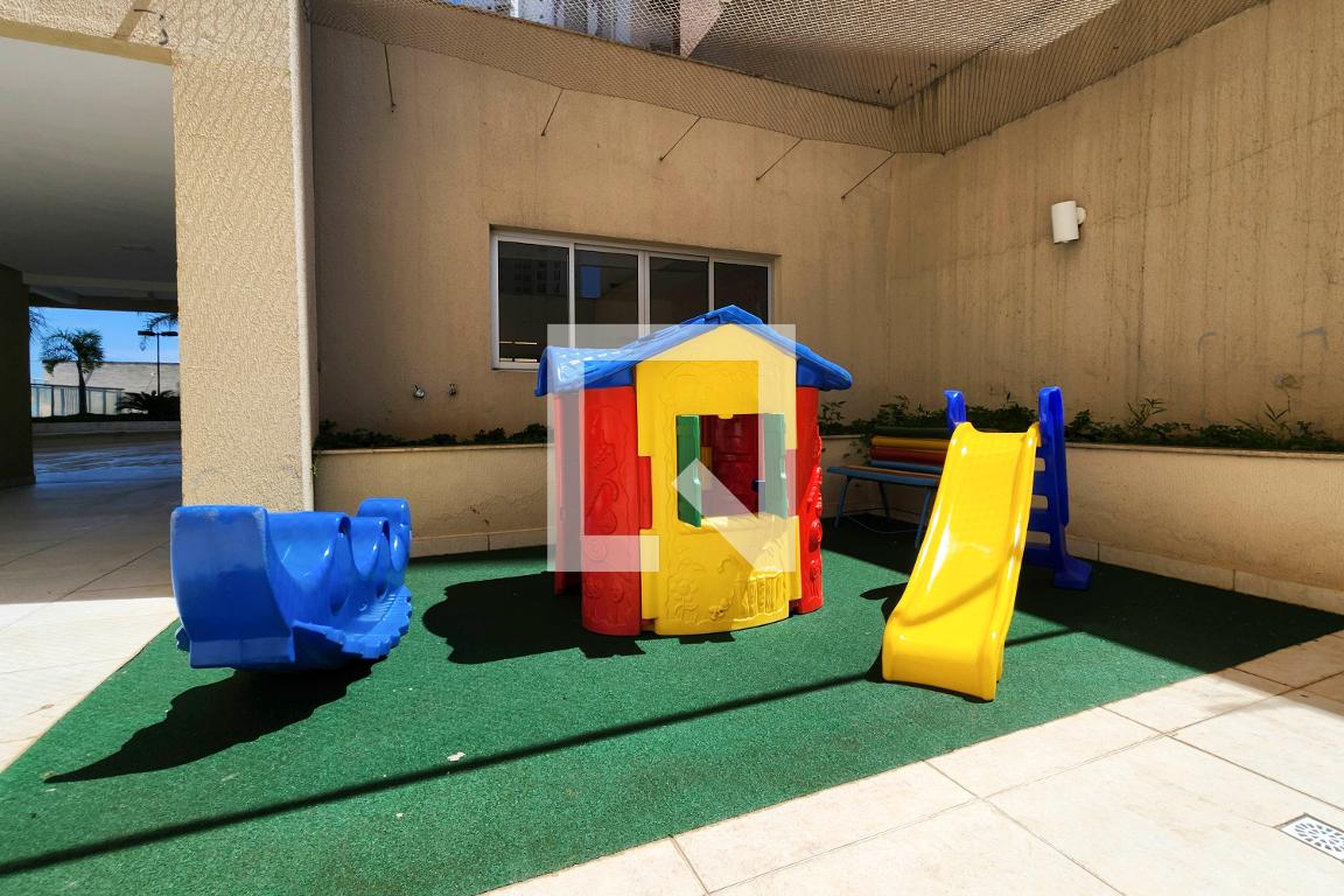 Playground - Visage Arena