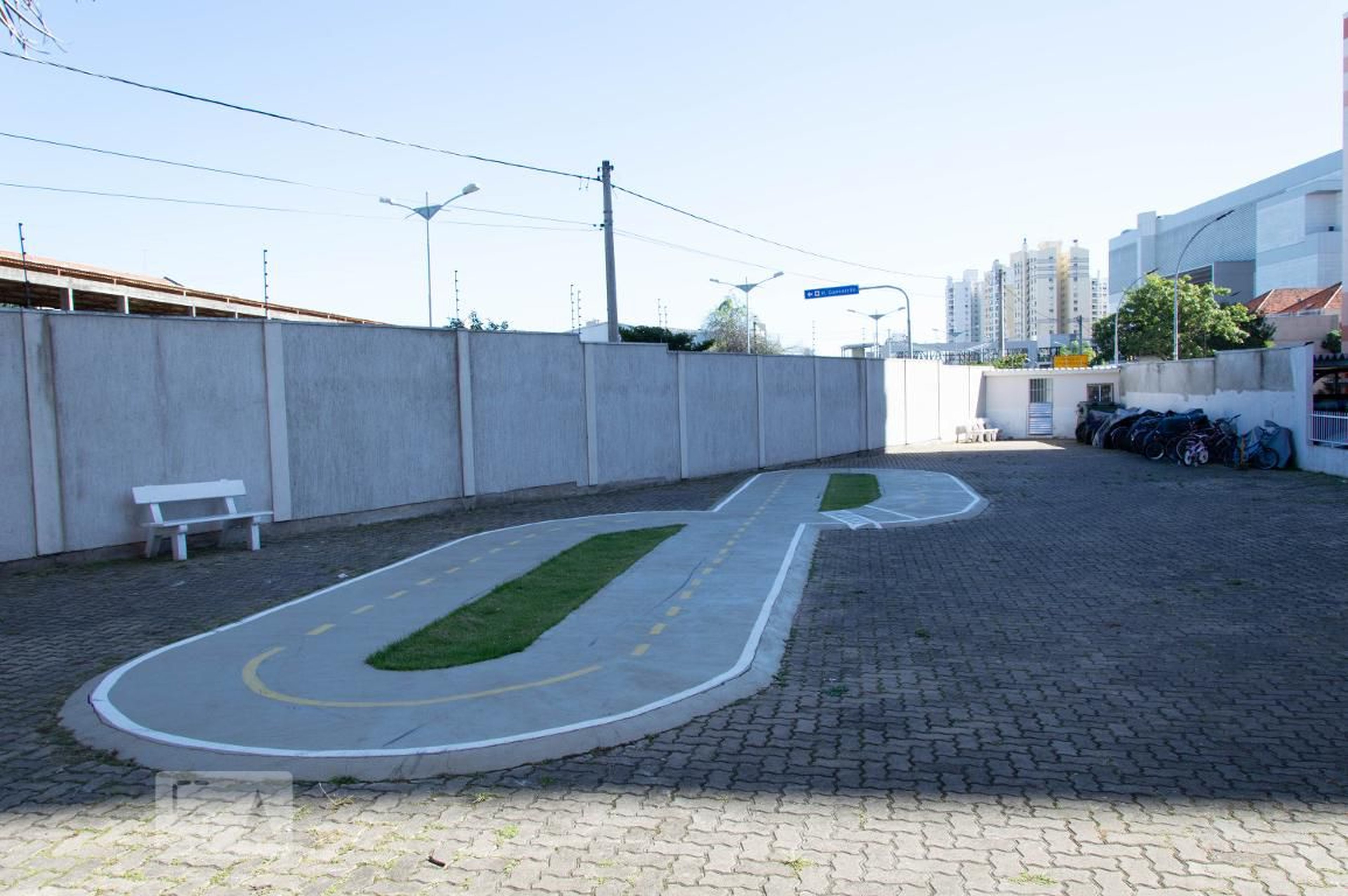 Área Externa - Edifício Ville France