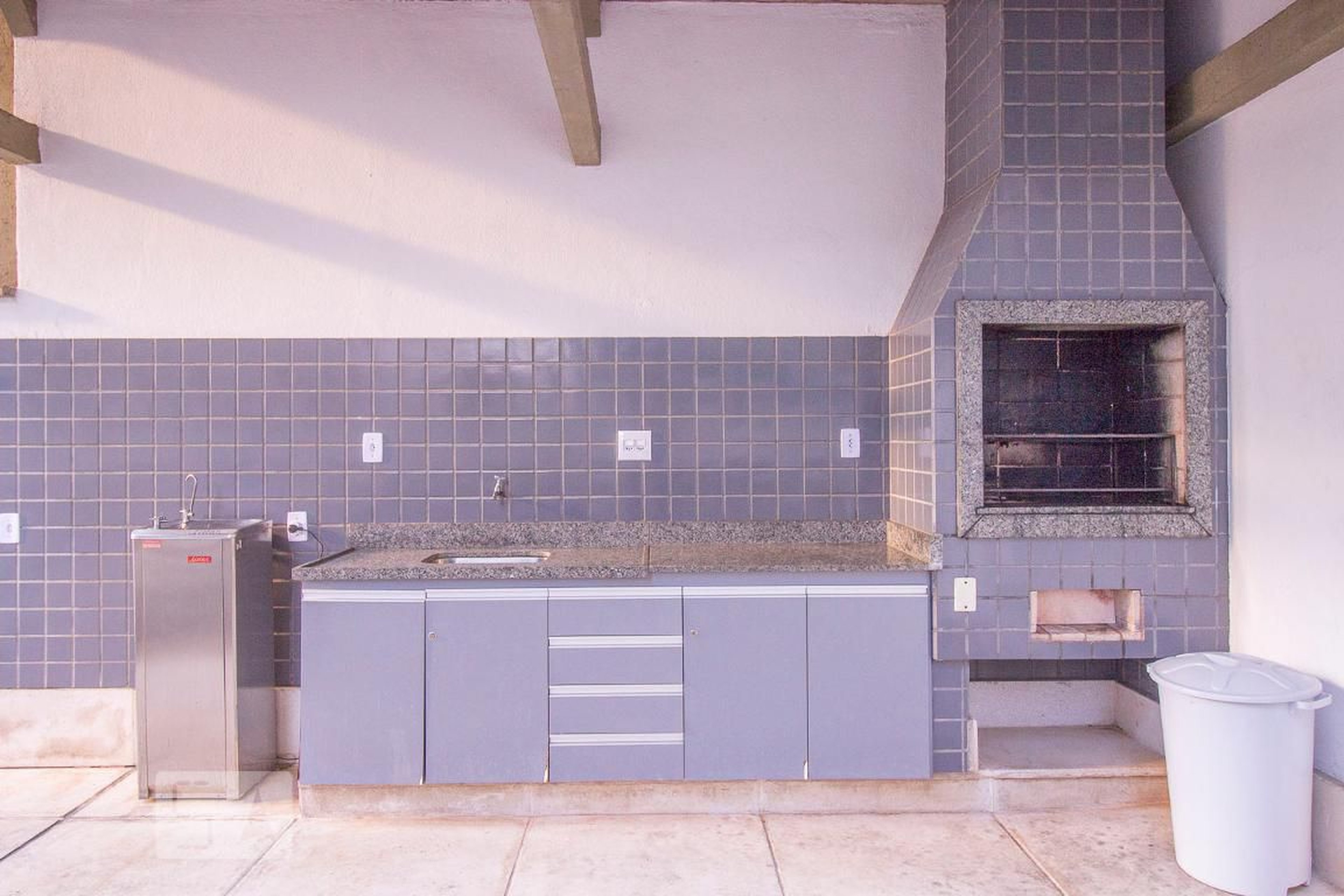 Churrasqueira - Edifício Village