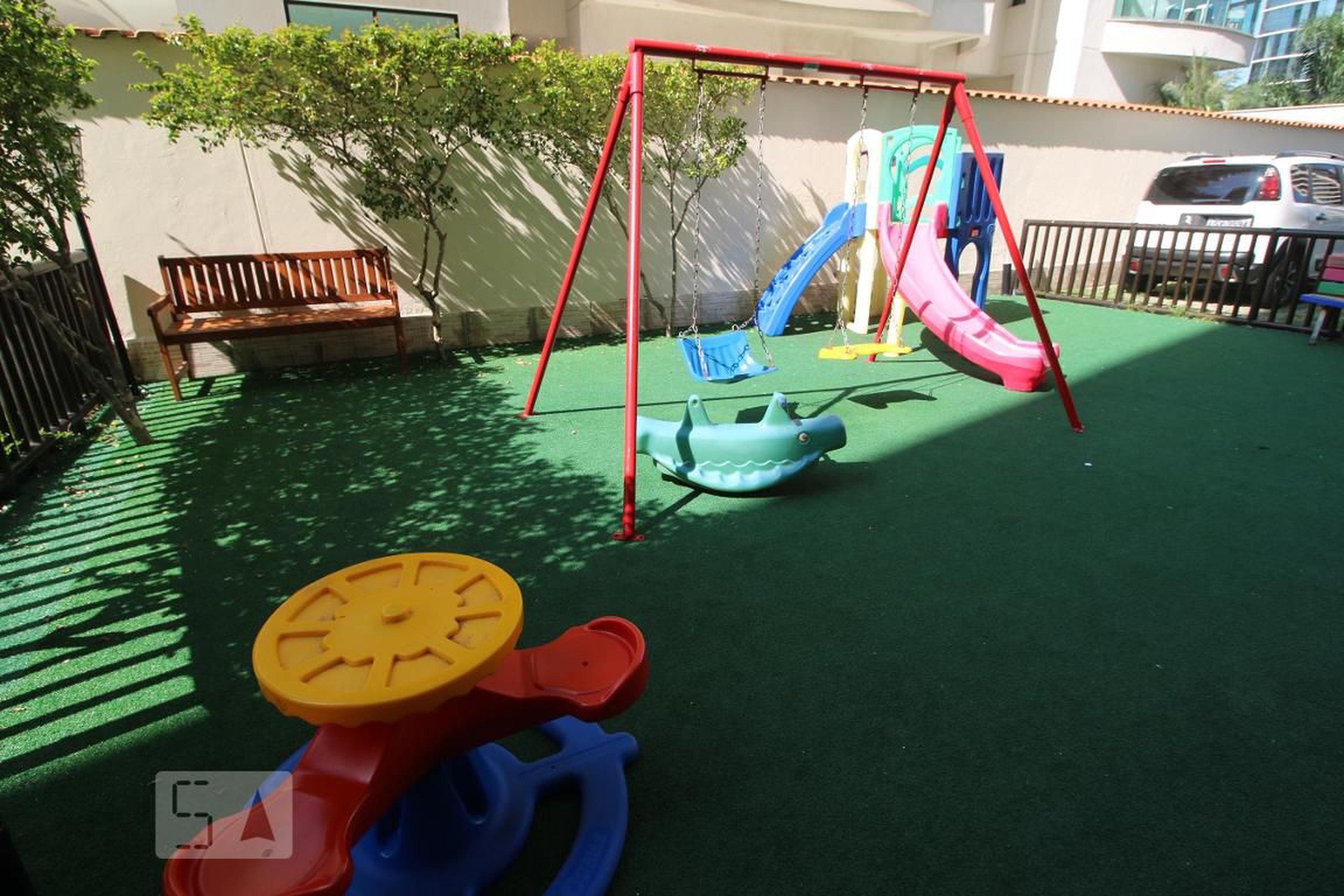 Playground - Pan Paradiso