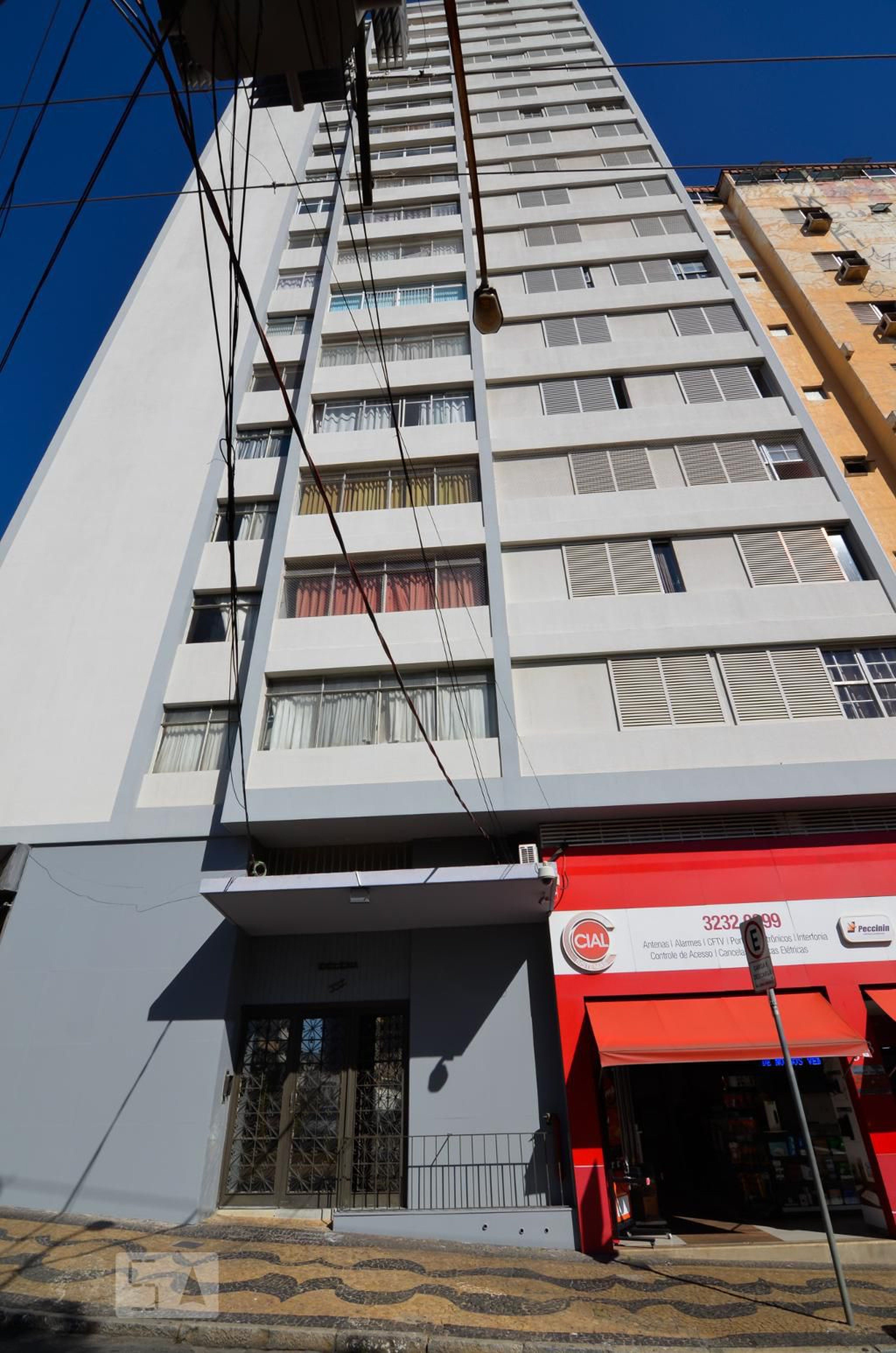 Fachada do prédio Condomínio Idelena