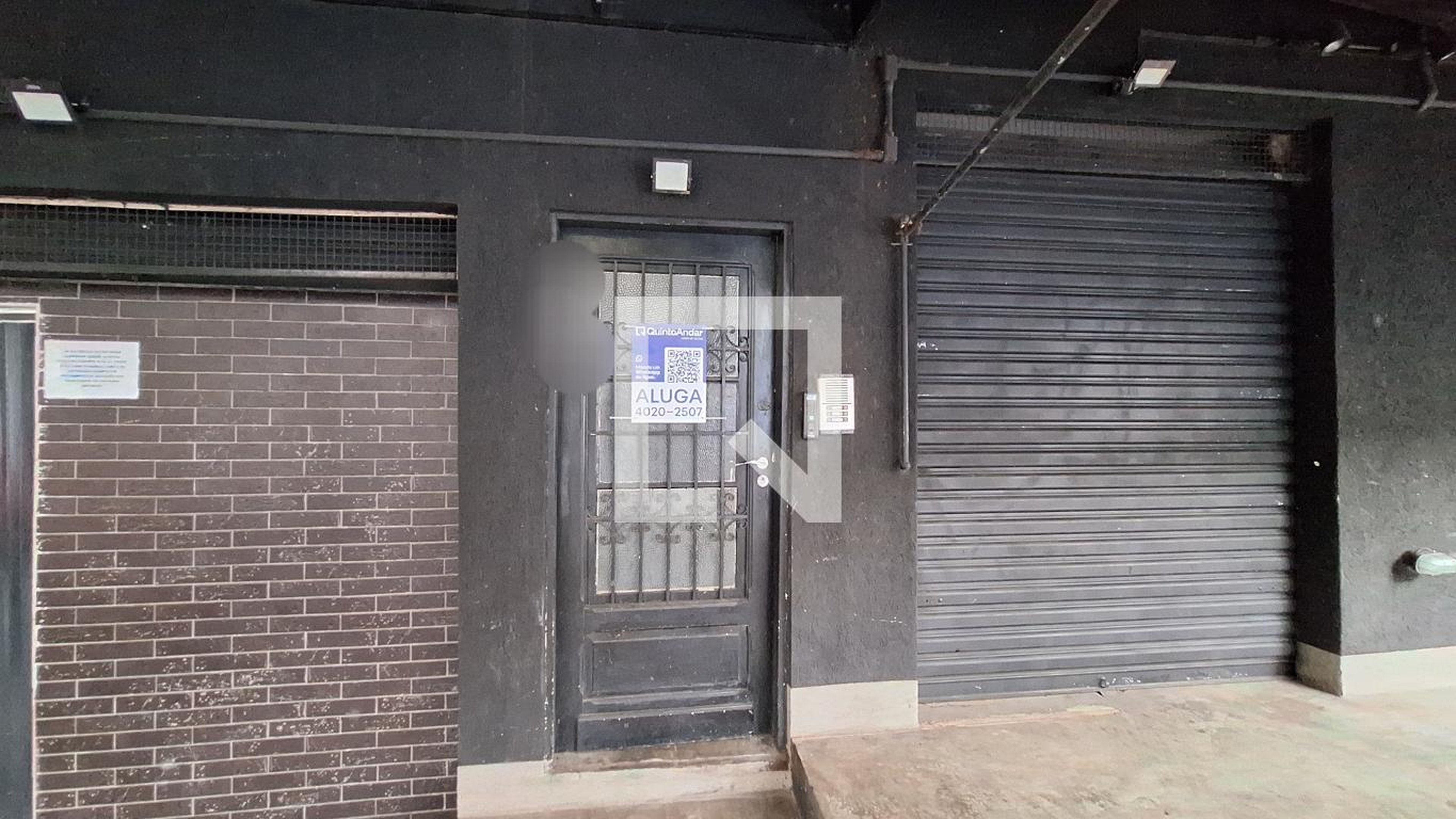 Fachada Condomínio em Rua Tucuna, 521