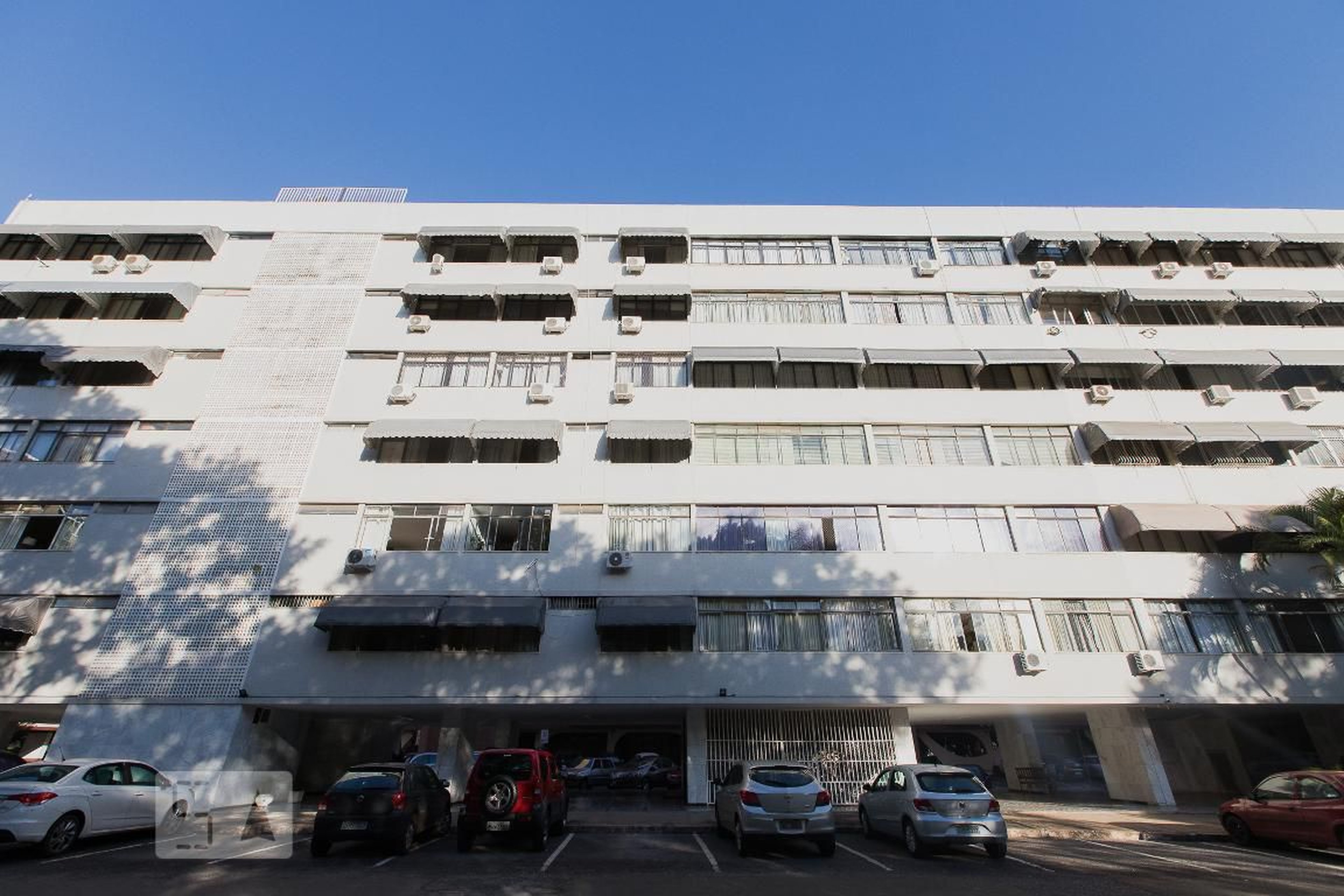 Fachada Condomínio SQS 311 BL  e