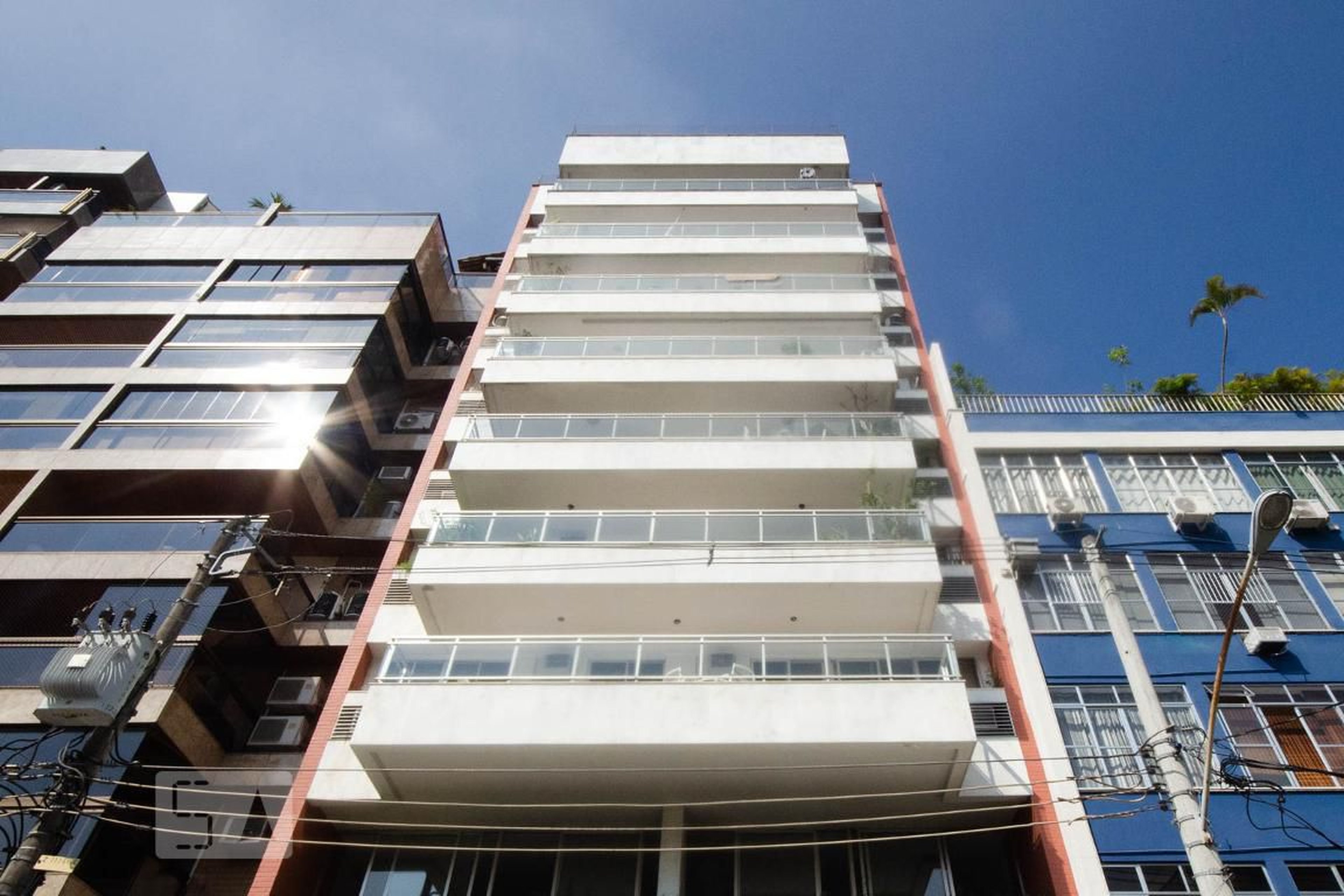 Fachada Condomínio de Monte Carlo