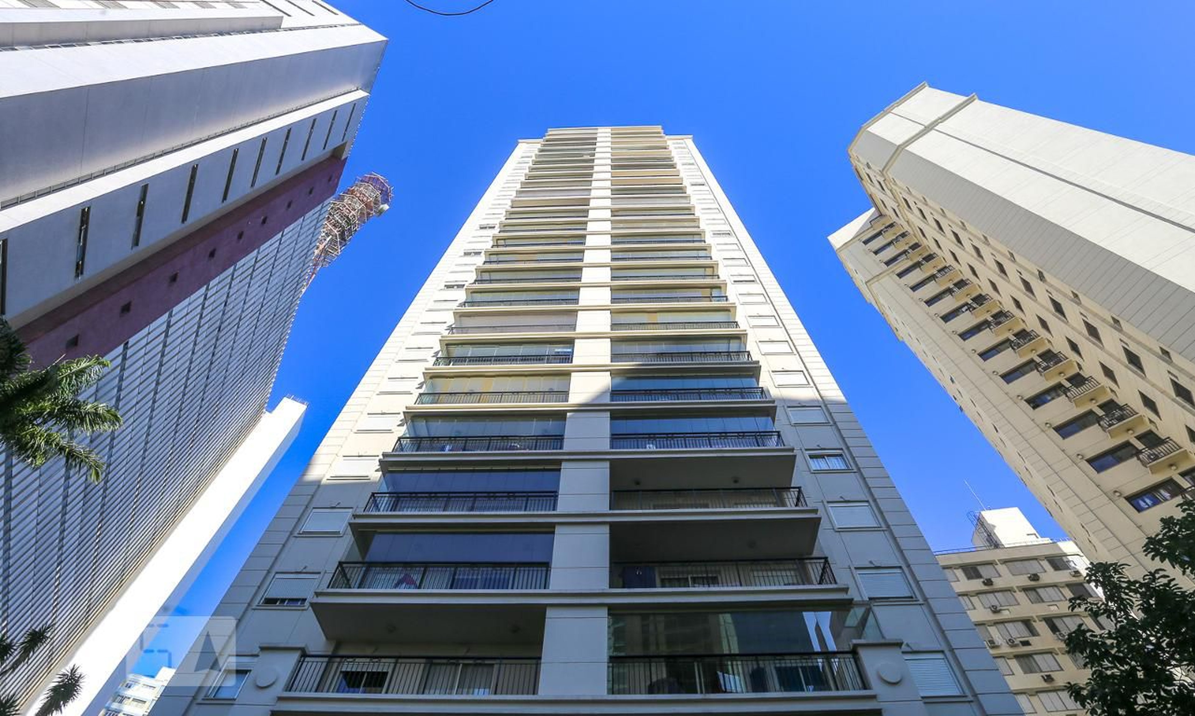 Condomínio - The Hampton