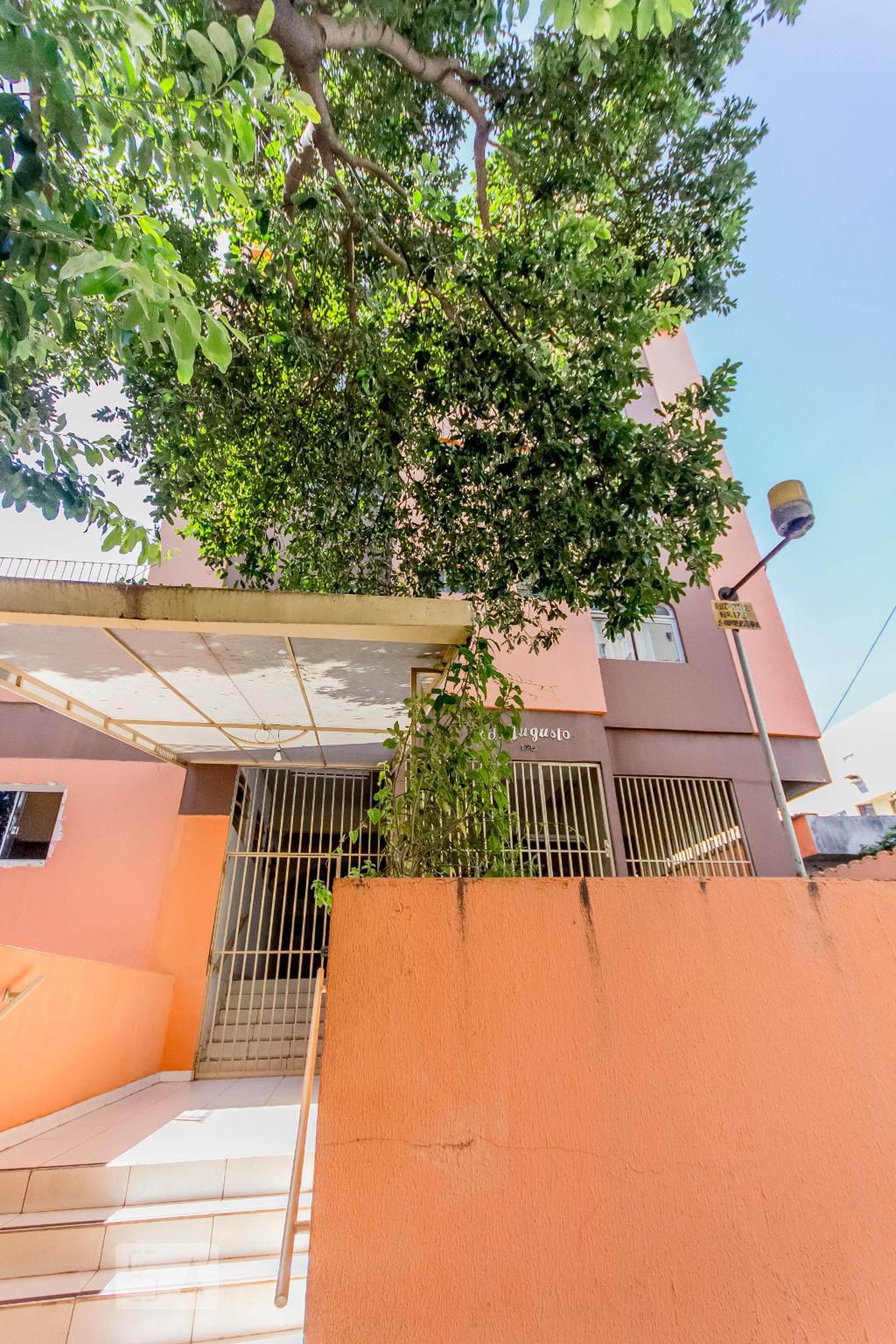 Fachada Condomínio Augusto