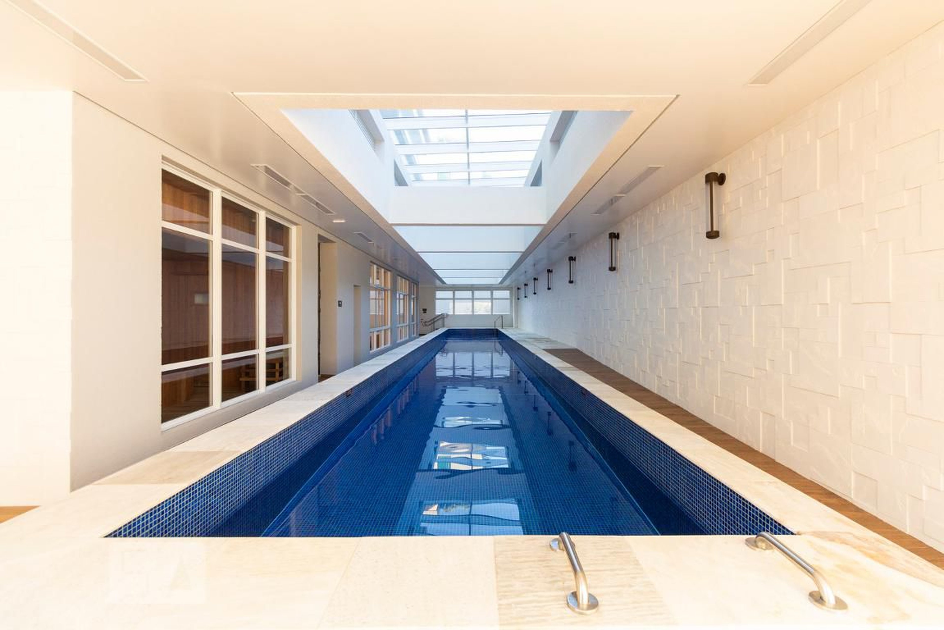 Piscina coberta - Vista Clementino