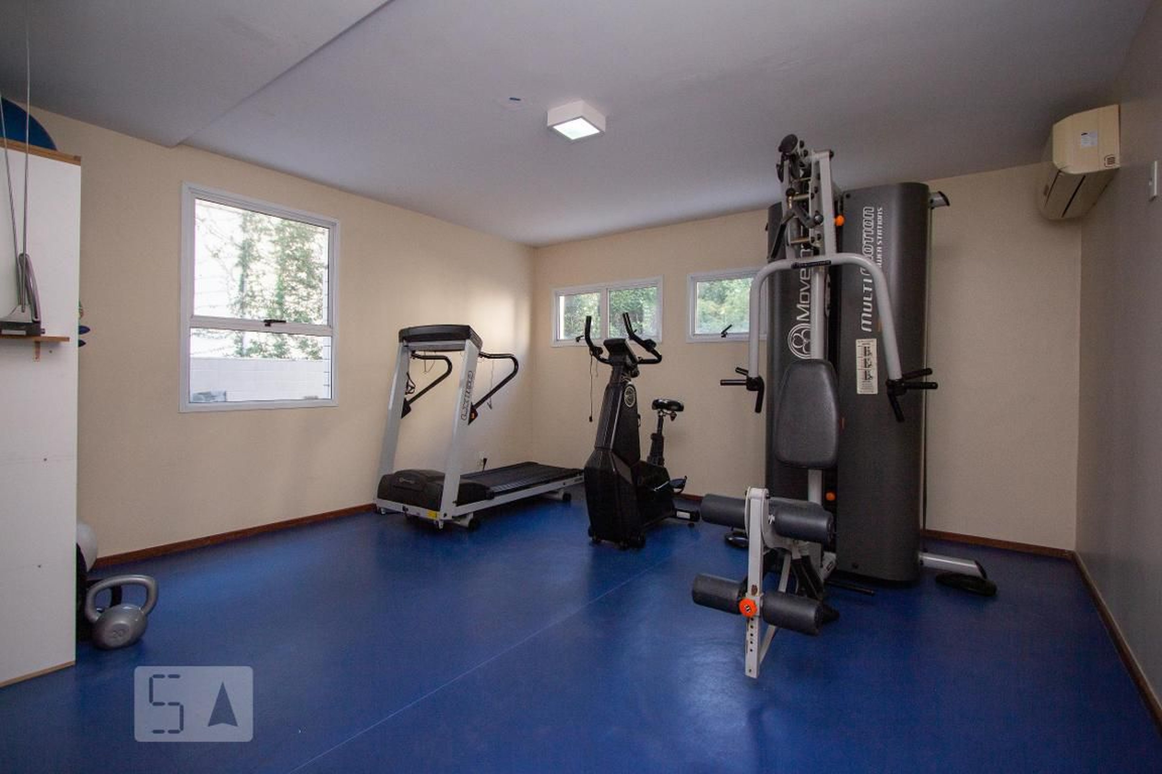 Academia - San Izidro