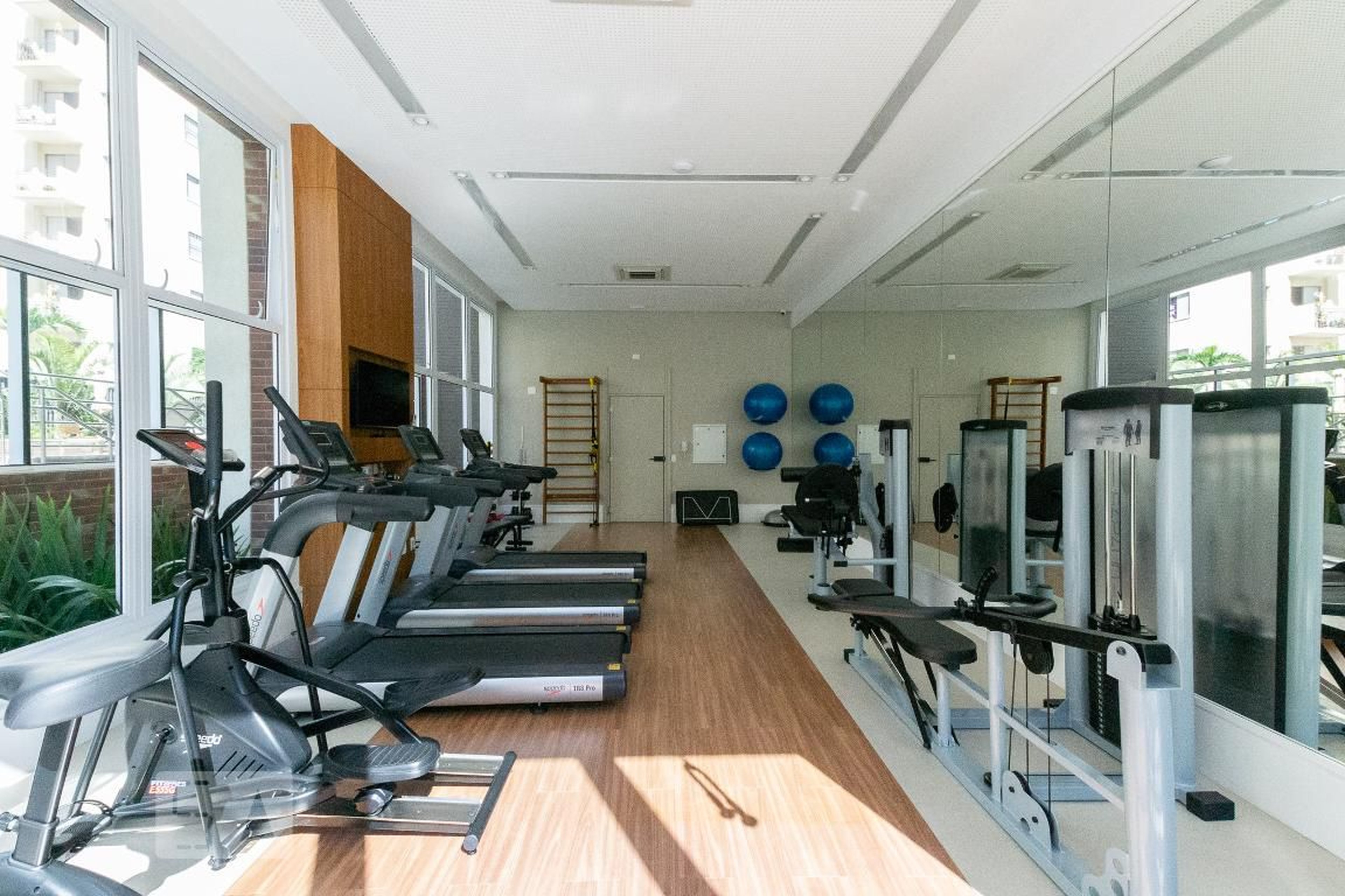 Academia - Authentique Moema