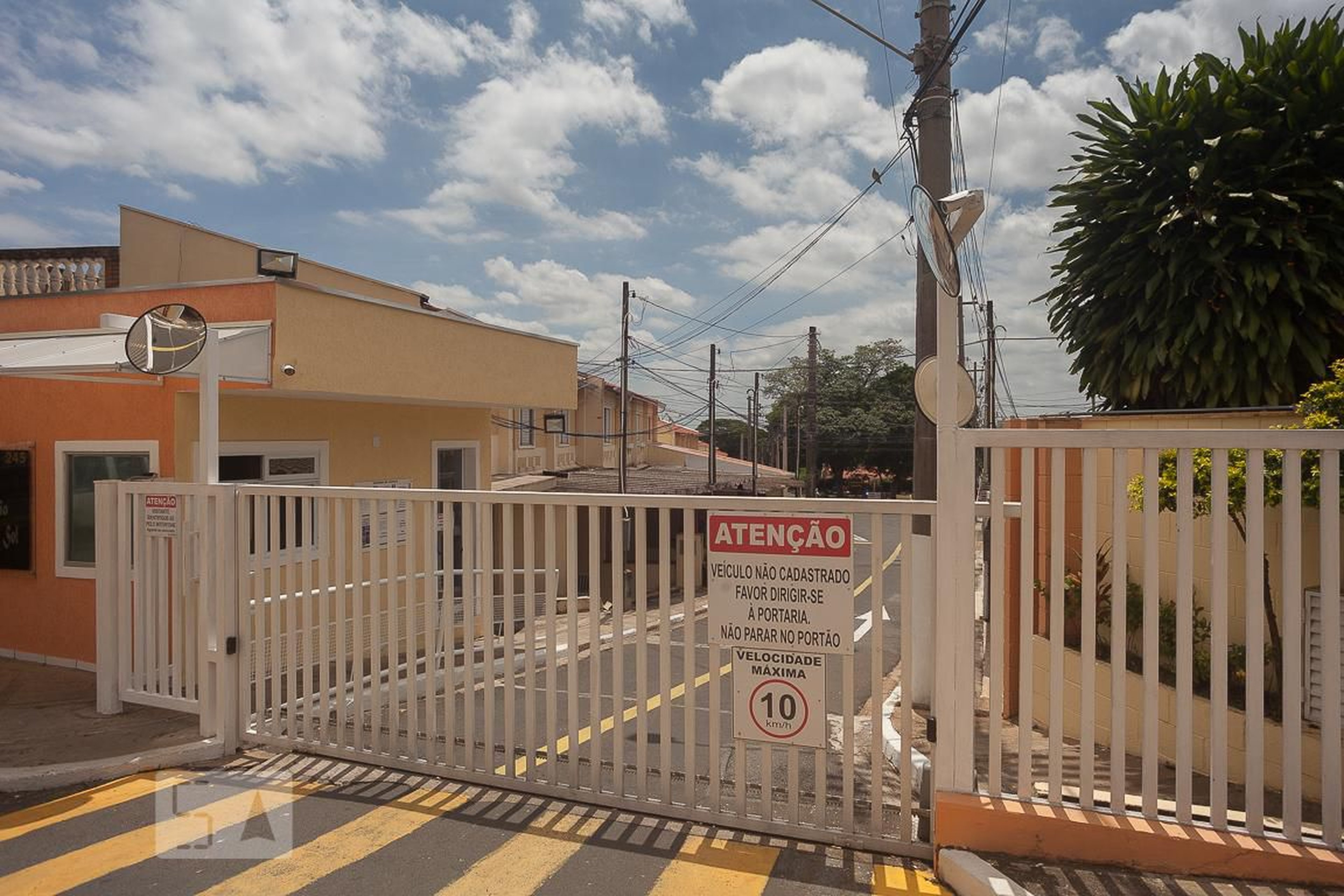 Fachada do condominio Condomínio Costa do Sol