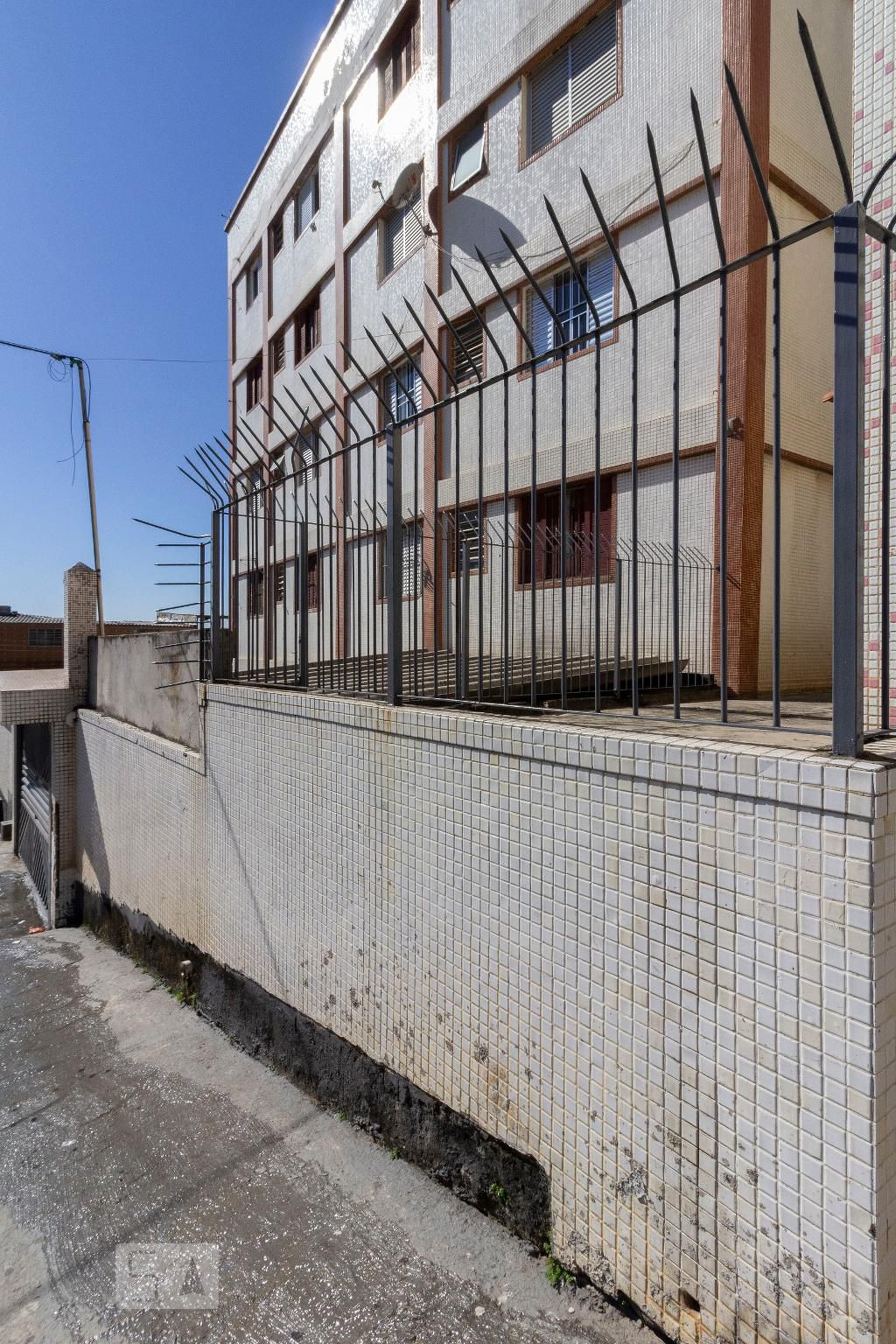 Fachada Condomínio em Rua Eurico Sodré, 1194