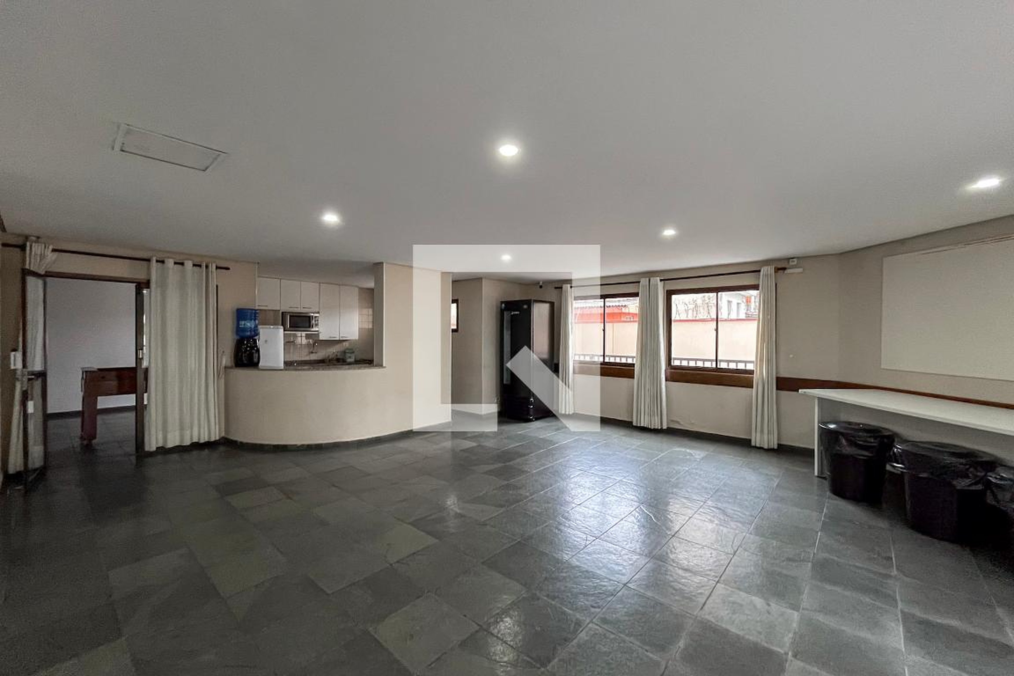 Salão de Festas - Ana Carolina