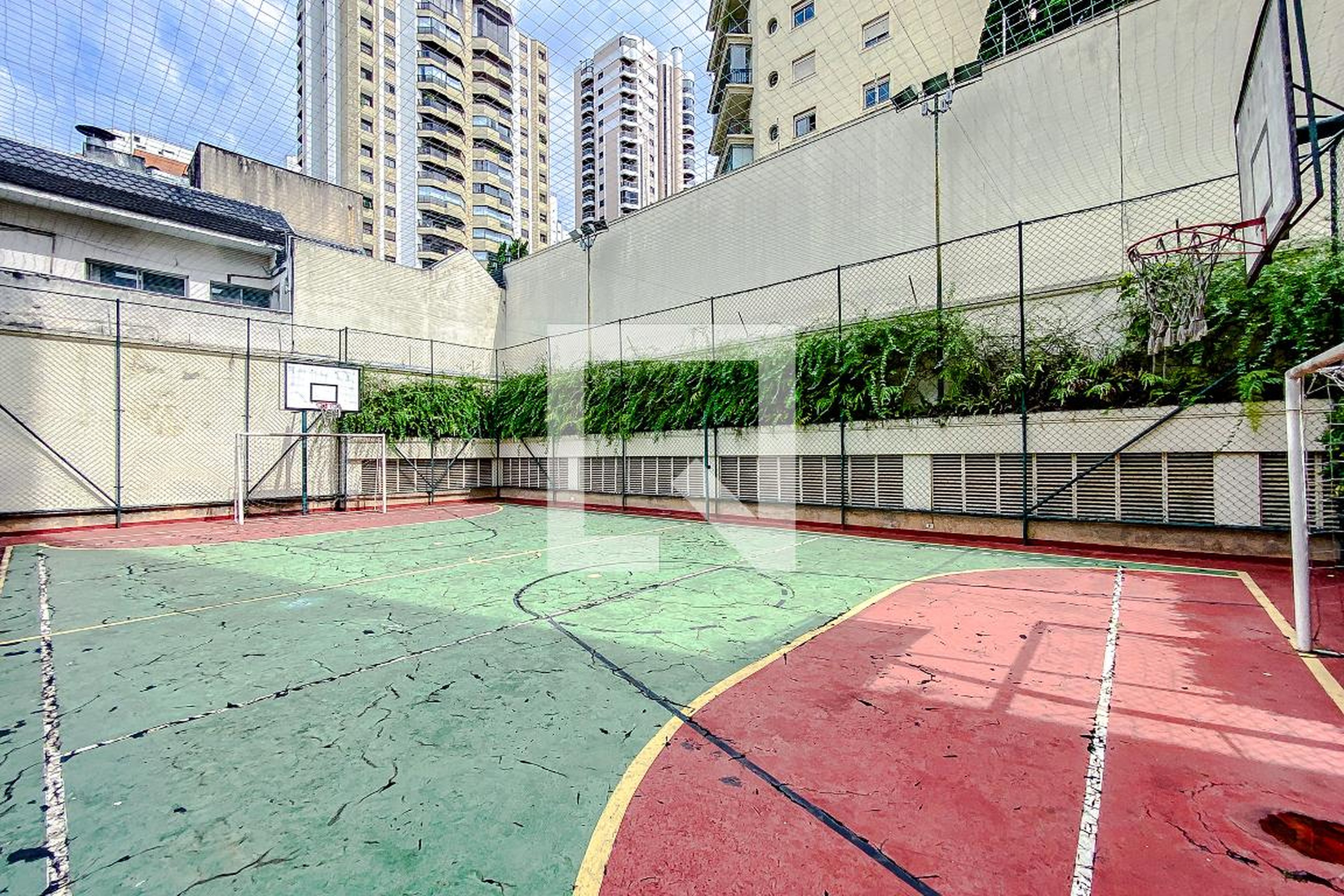 Quadra Esportiva - Lar Monte Serrat