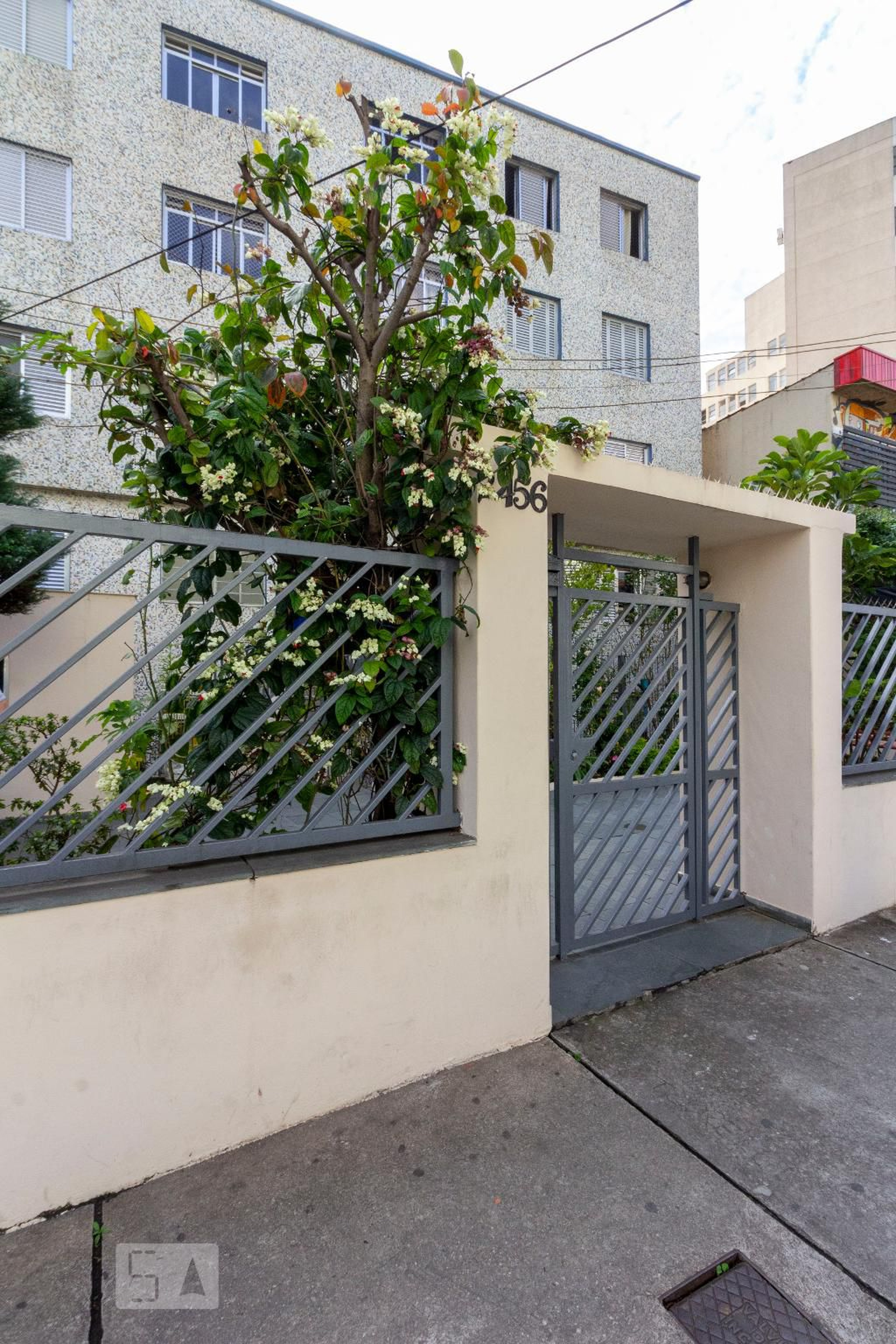 Fachada do Prédio Condomínio em Avenida Nova Cantareira, 2446